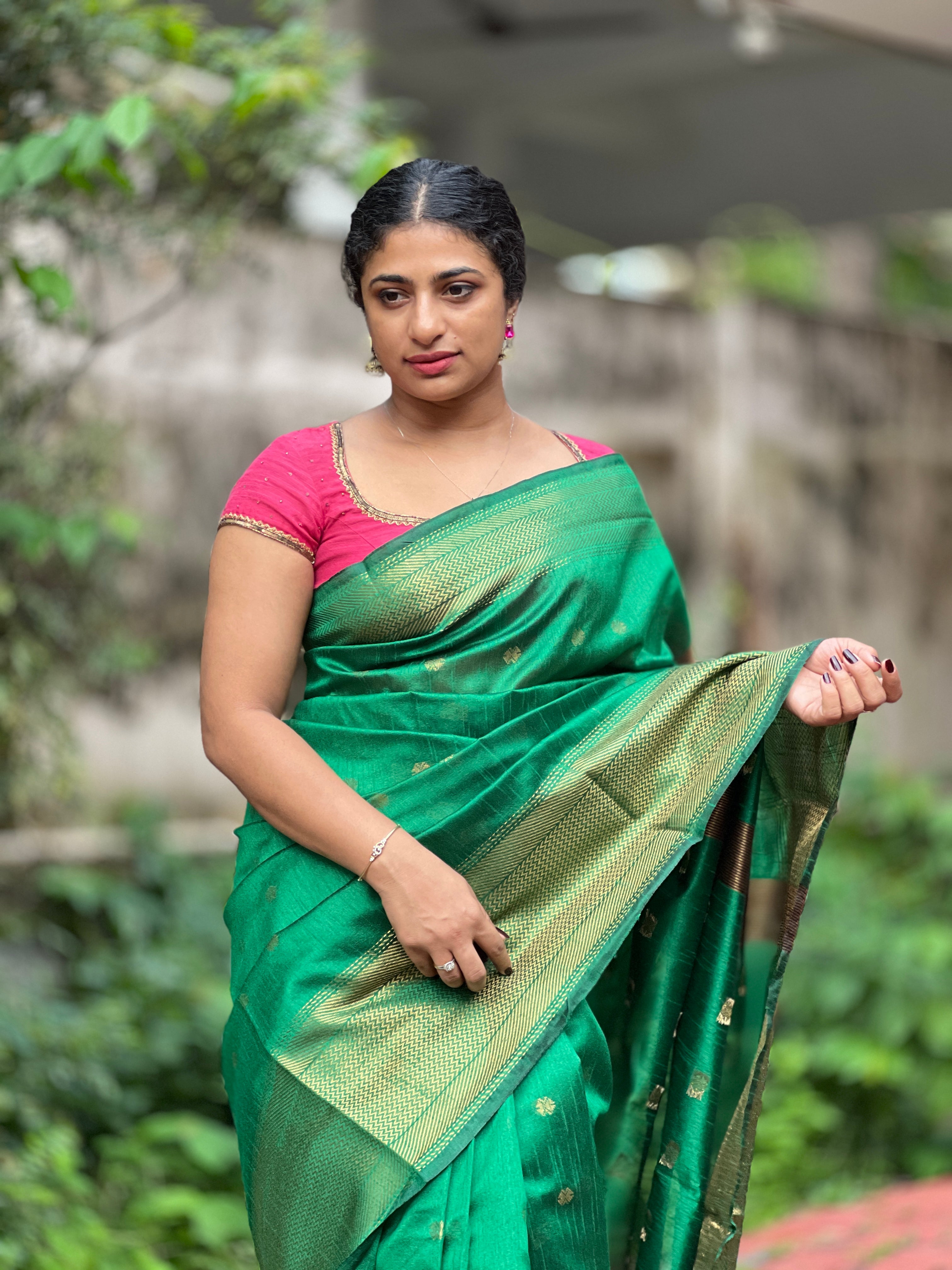 Golden Zari Weaving Raw Silk Finish Saree | NHH330