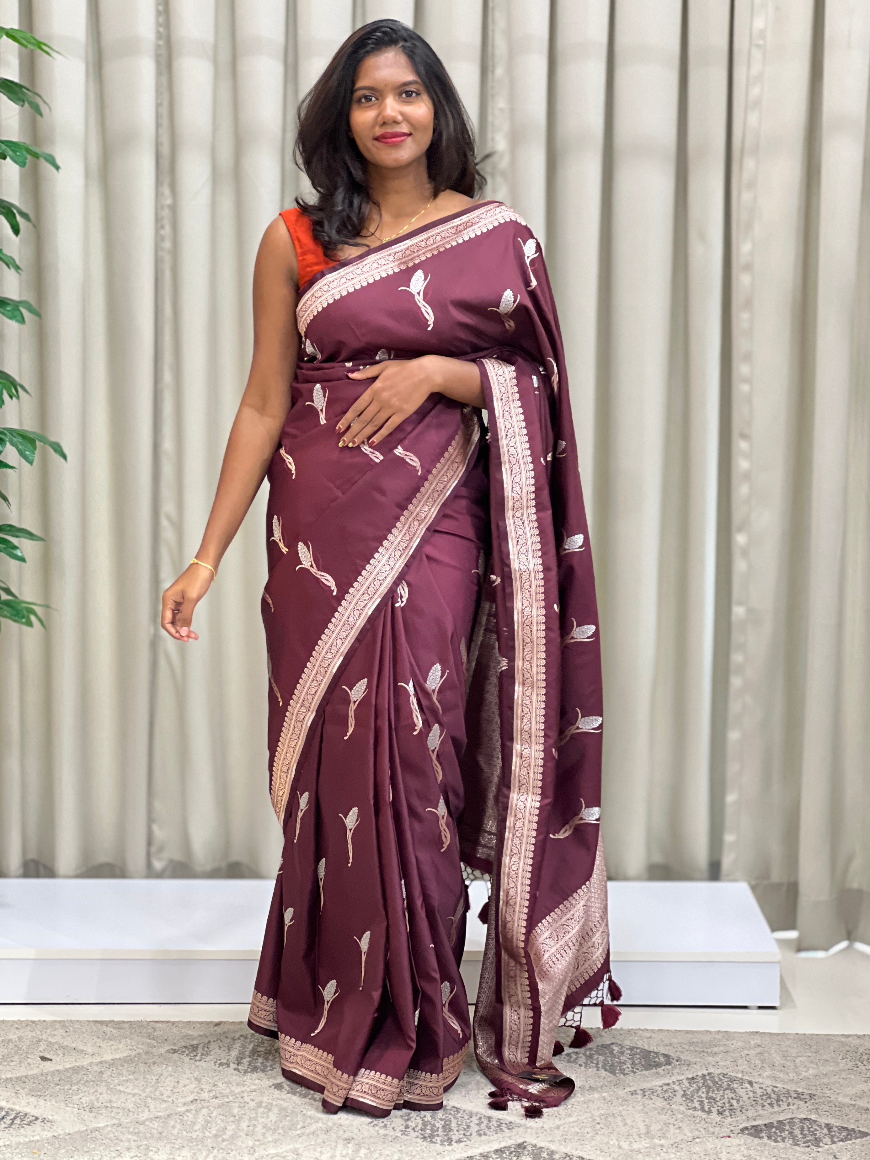 Leaf Motif Pattern Semi Kathan Silk Saree | MB181