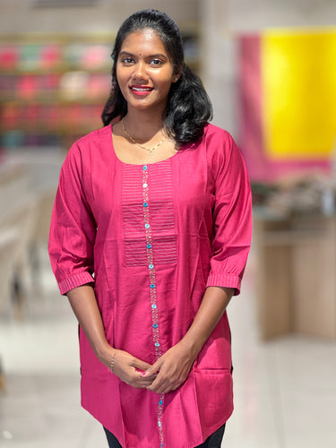 Embroidery Detailing Rayon Finish Kurta | YAS160