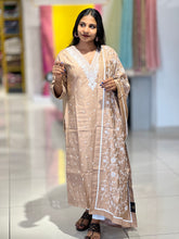 Floral Embroidery Semi Silk Kurta Set | YAS164