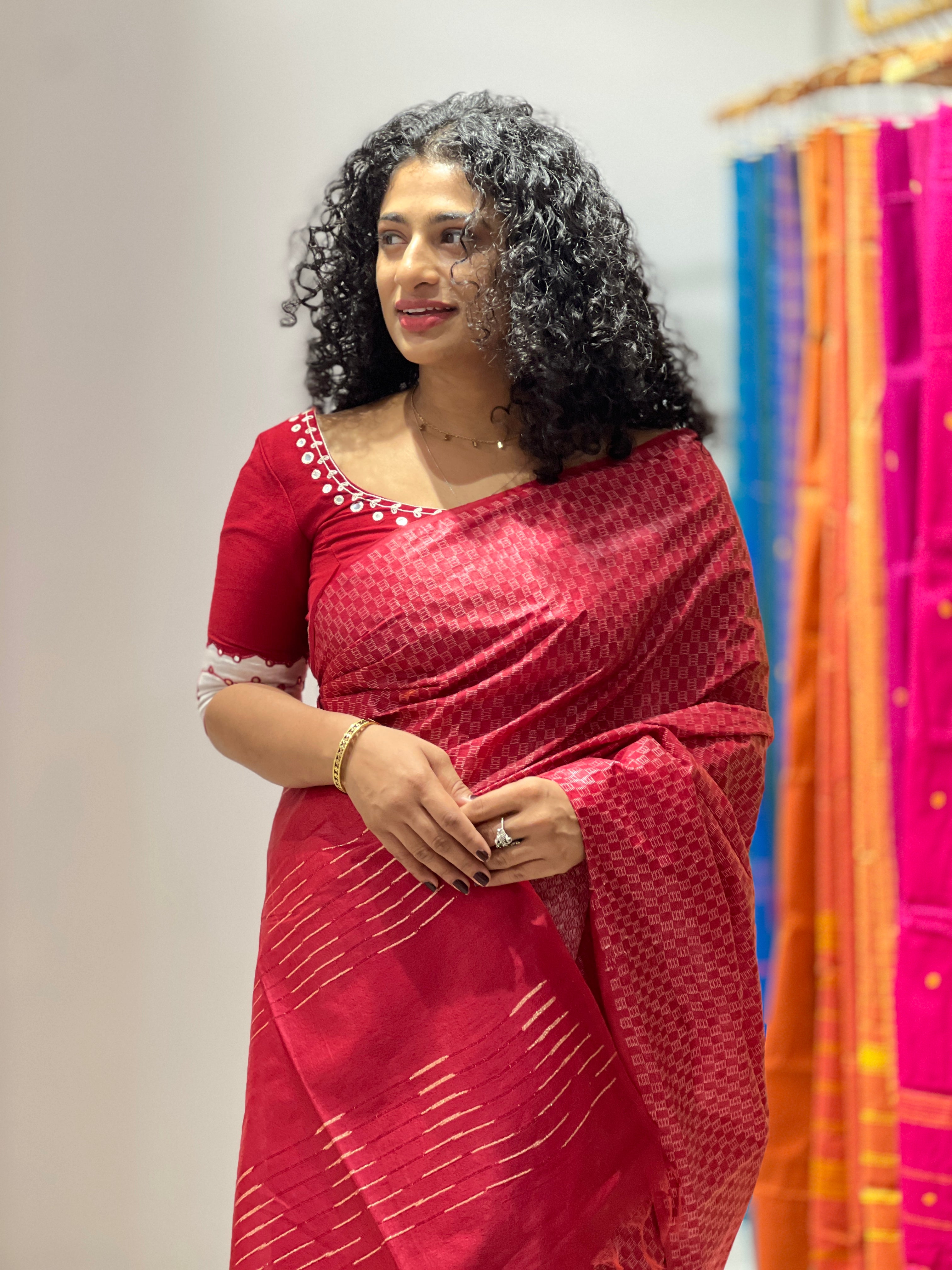 Kantha Weaved Bhagalpuri Linen Saree | DLS282