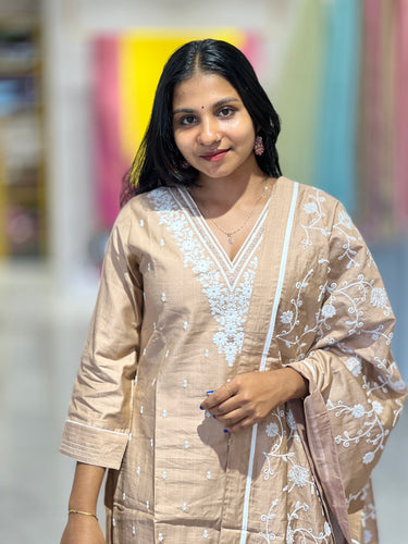 Floral Embroidery Semi Silk Kurta Set | YAS164