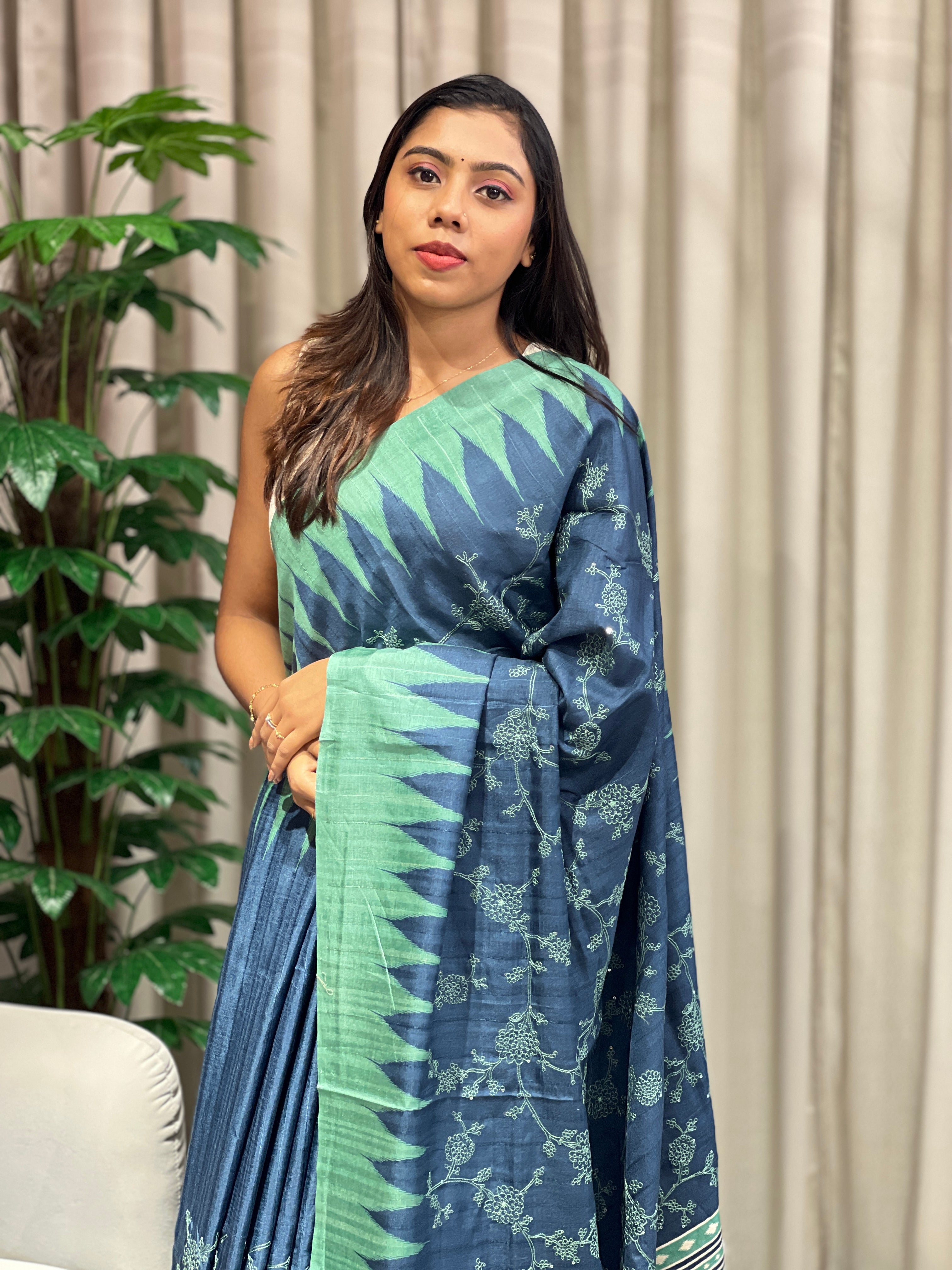 Jaal Patterned Embroidered Semi Tussar Saree | SSN453