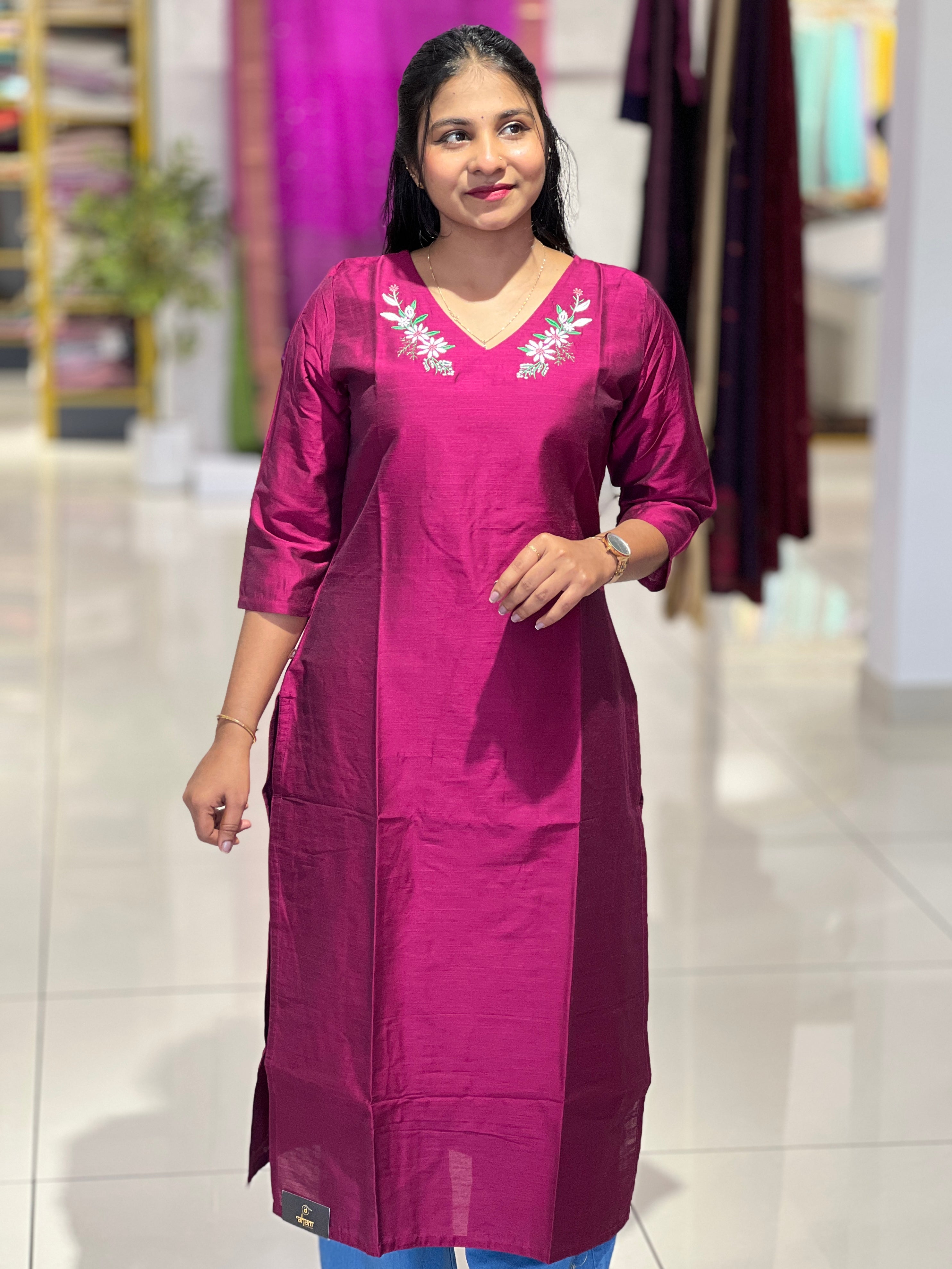 Floral Embroidered Poly Viscose Kurta | VSI105