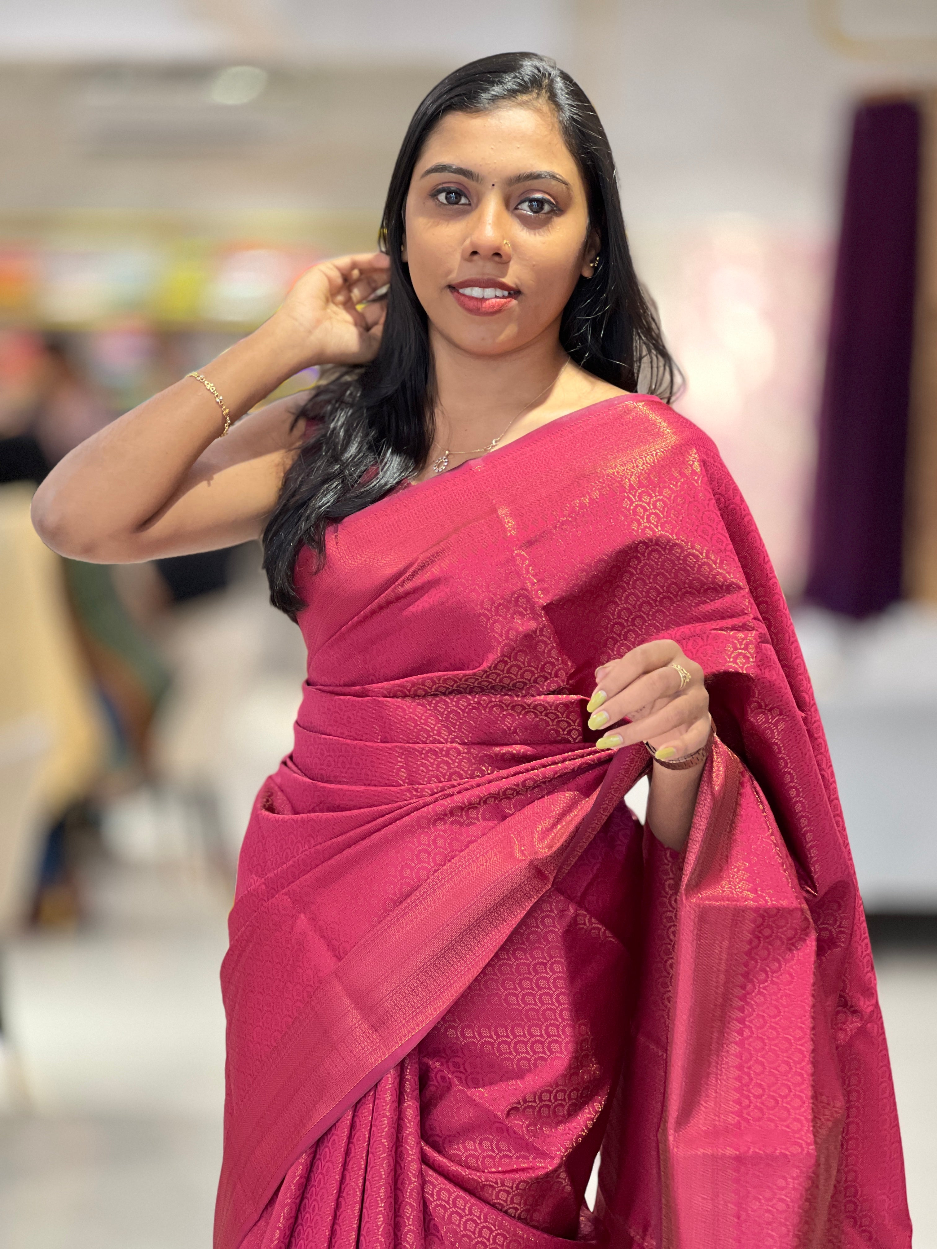 Zari Weaved Geometrical Patterned Semi Silk Saree | KAC216