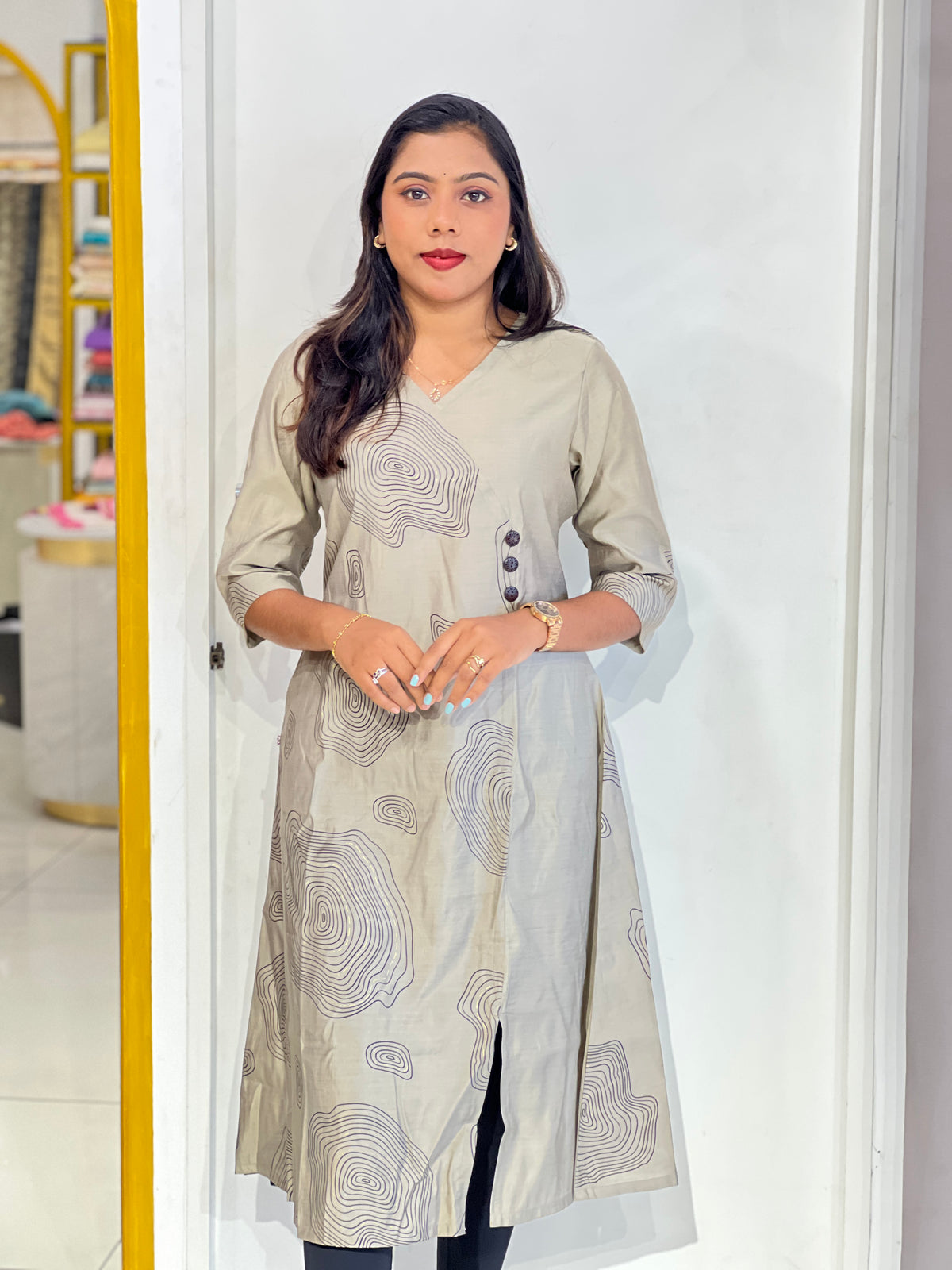 Abstract Pattern Semi Silk Kurta | VS143