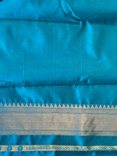 Tissue Weaving Stripes Patterned Semi Silk Saree | KAC242