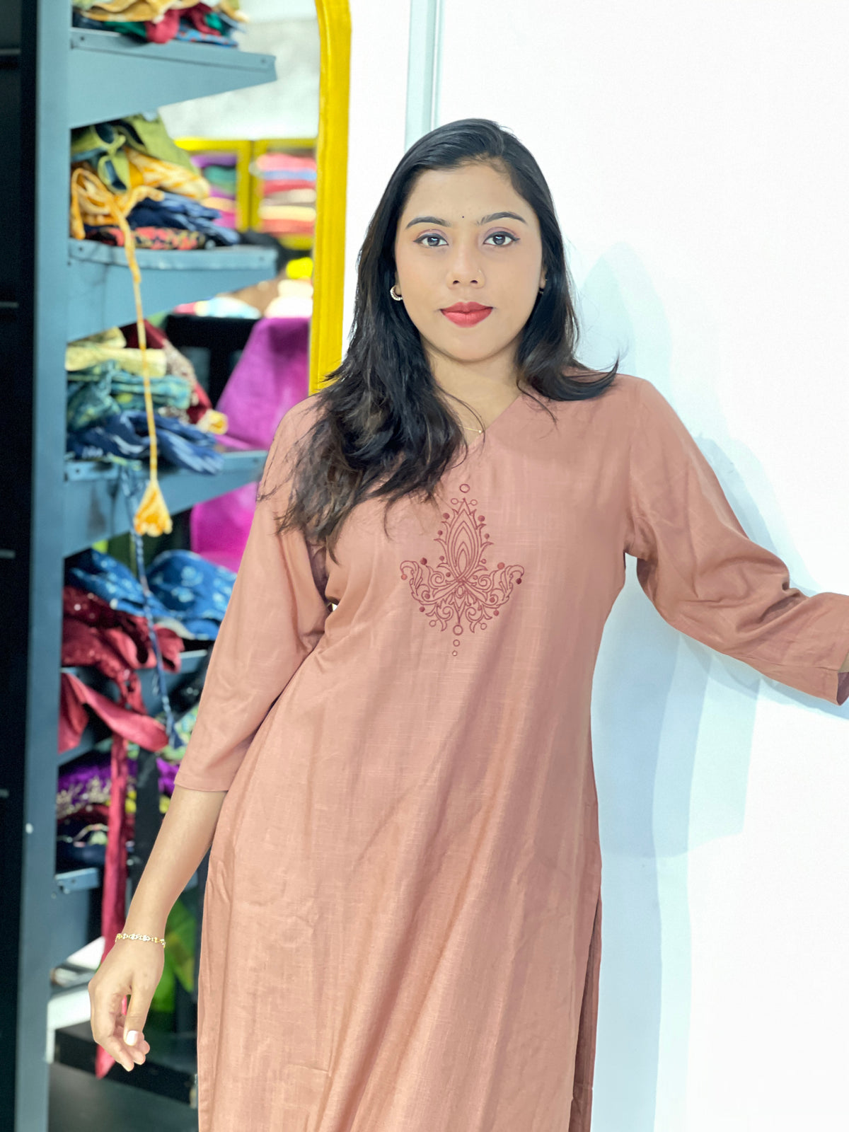 Embroidery Buta Pattern Rayon Kurta | VS146