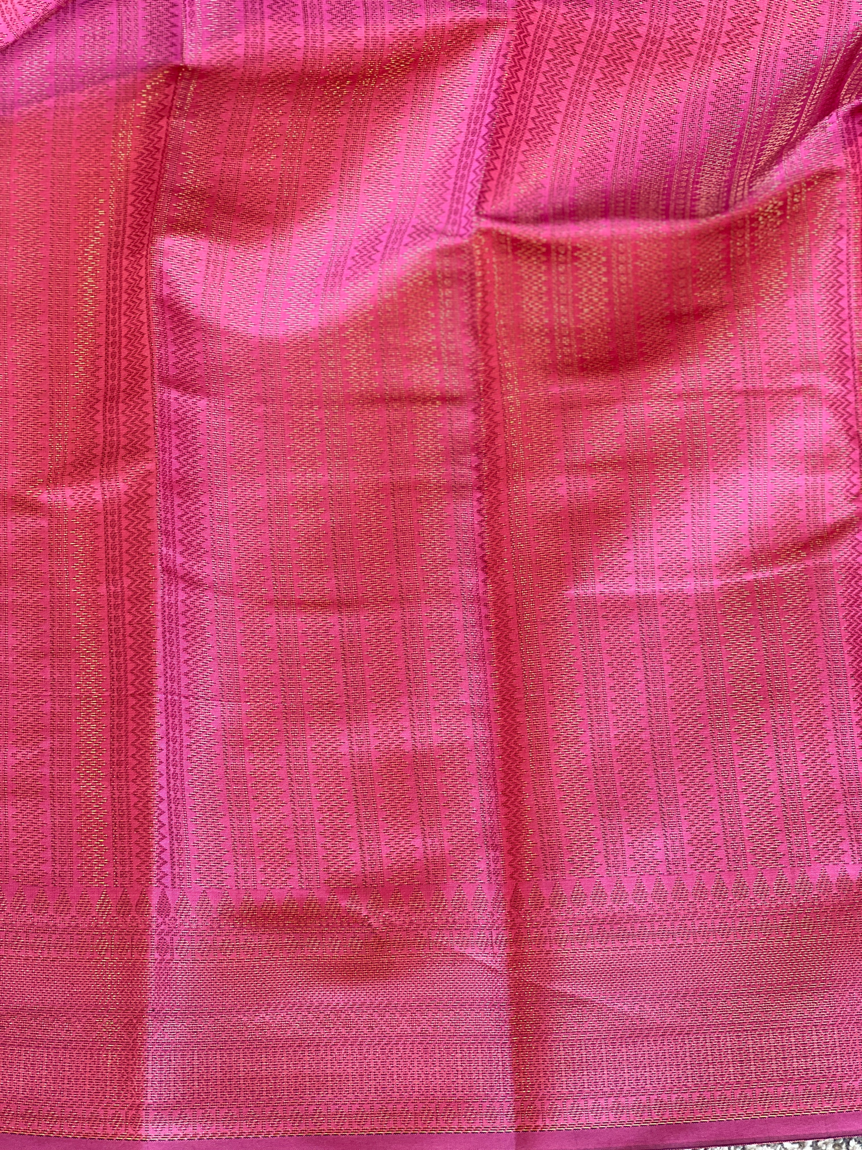 Zari Weaved Geometrical Patterned Semi Silk Saree | KAC215