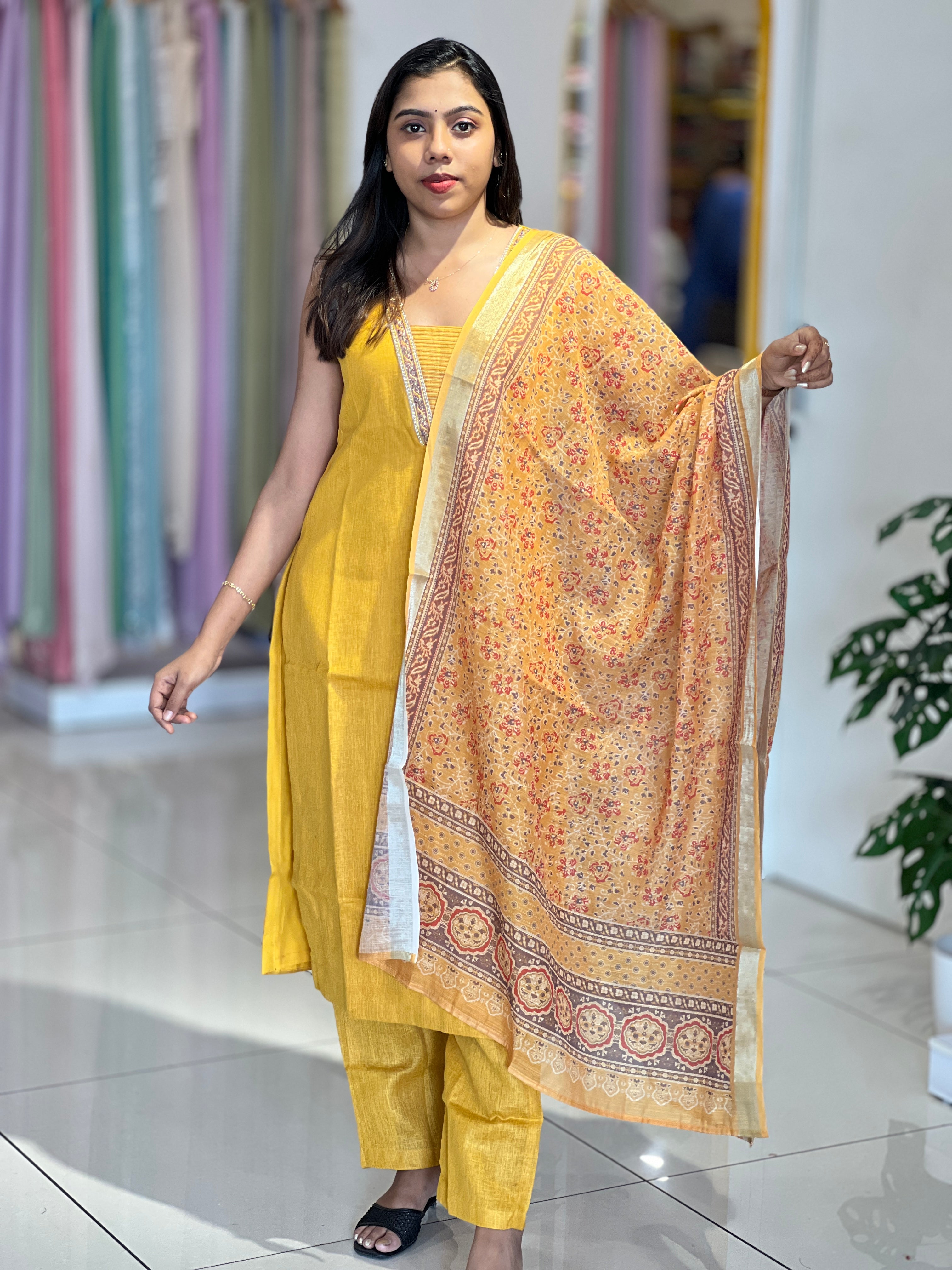 Hand Work Detailed Linen Cotton Kurta Set |NAI215