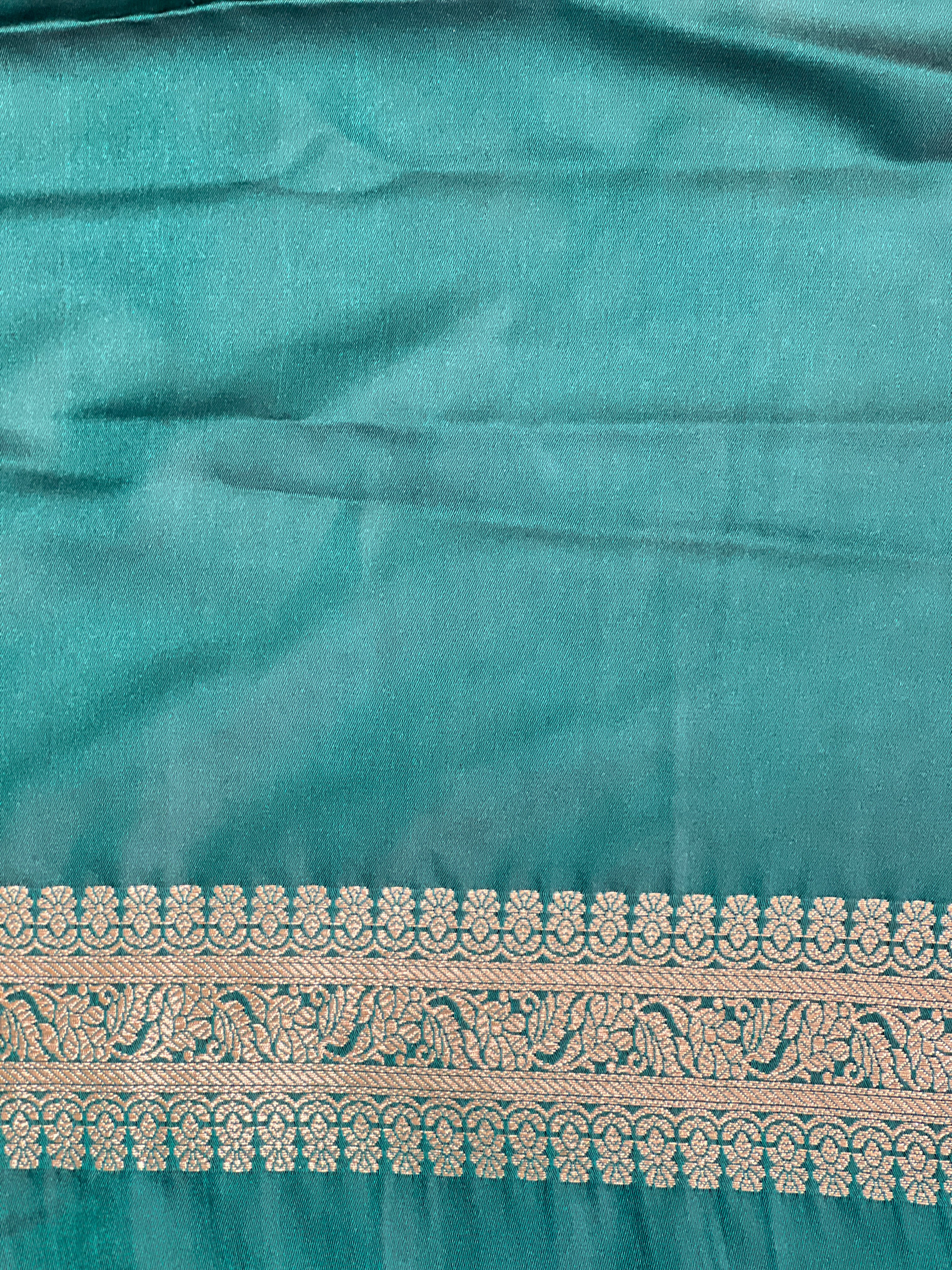 Leaf Motif Pattern Semi Kathan Silk Saree | MB182