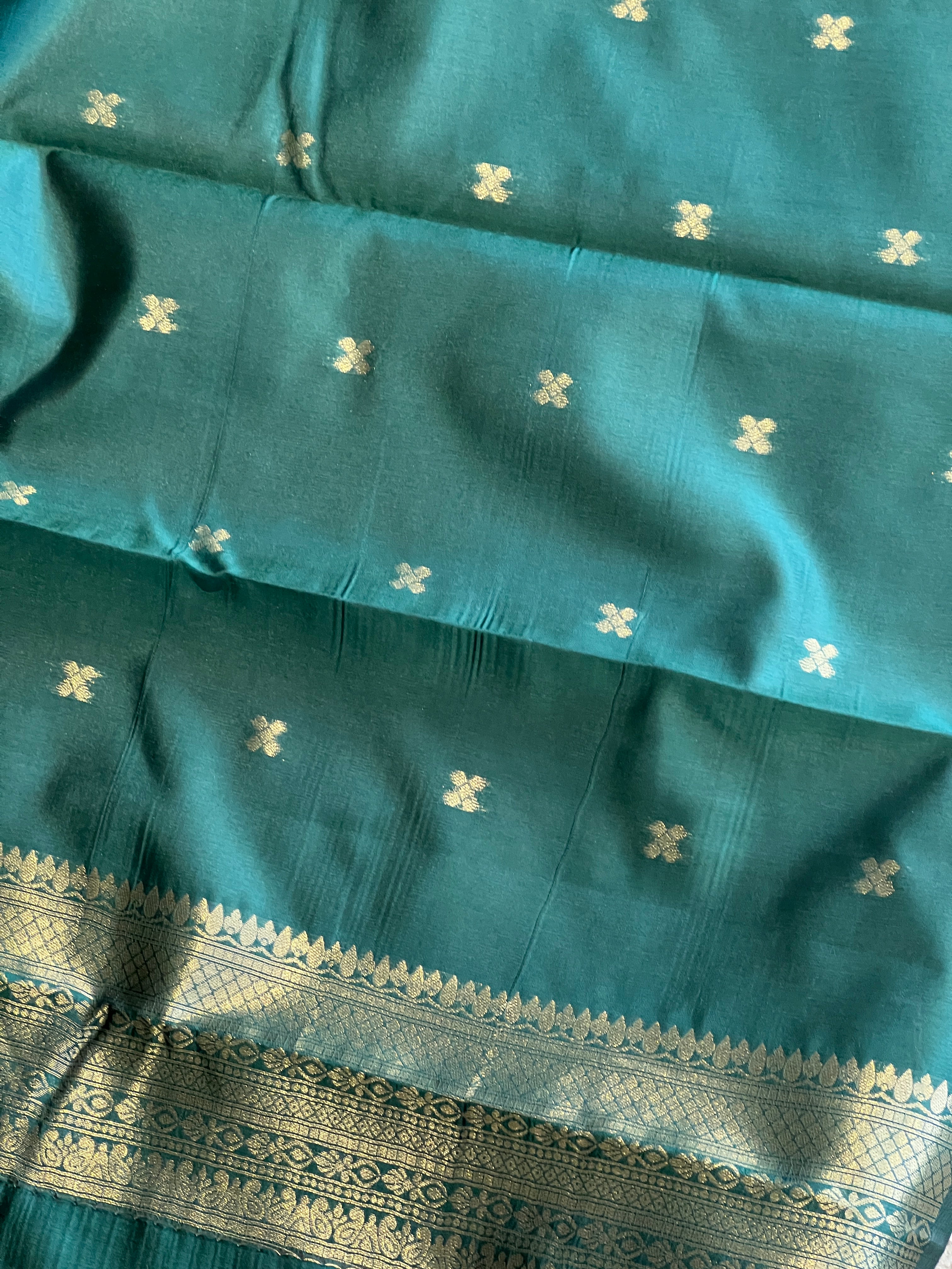 Zari Weaved Semi Silk Saree | KAC226