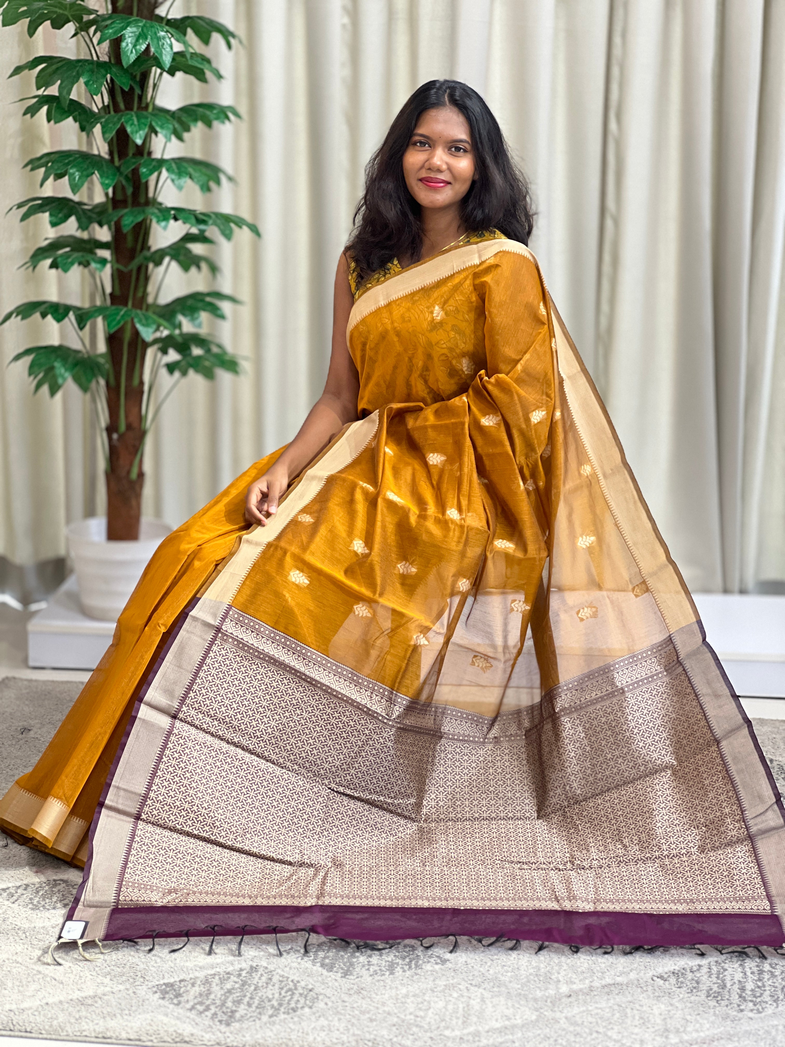 Thread Woven Buta Pattern Cotton Silk Saree | RAT126