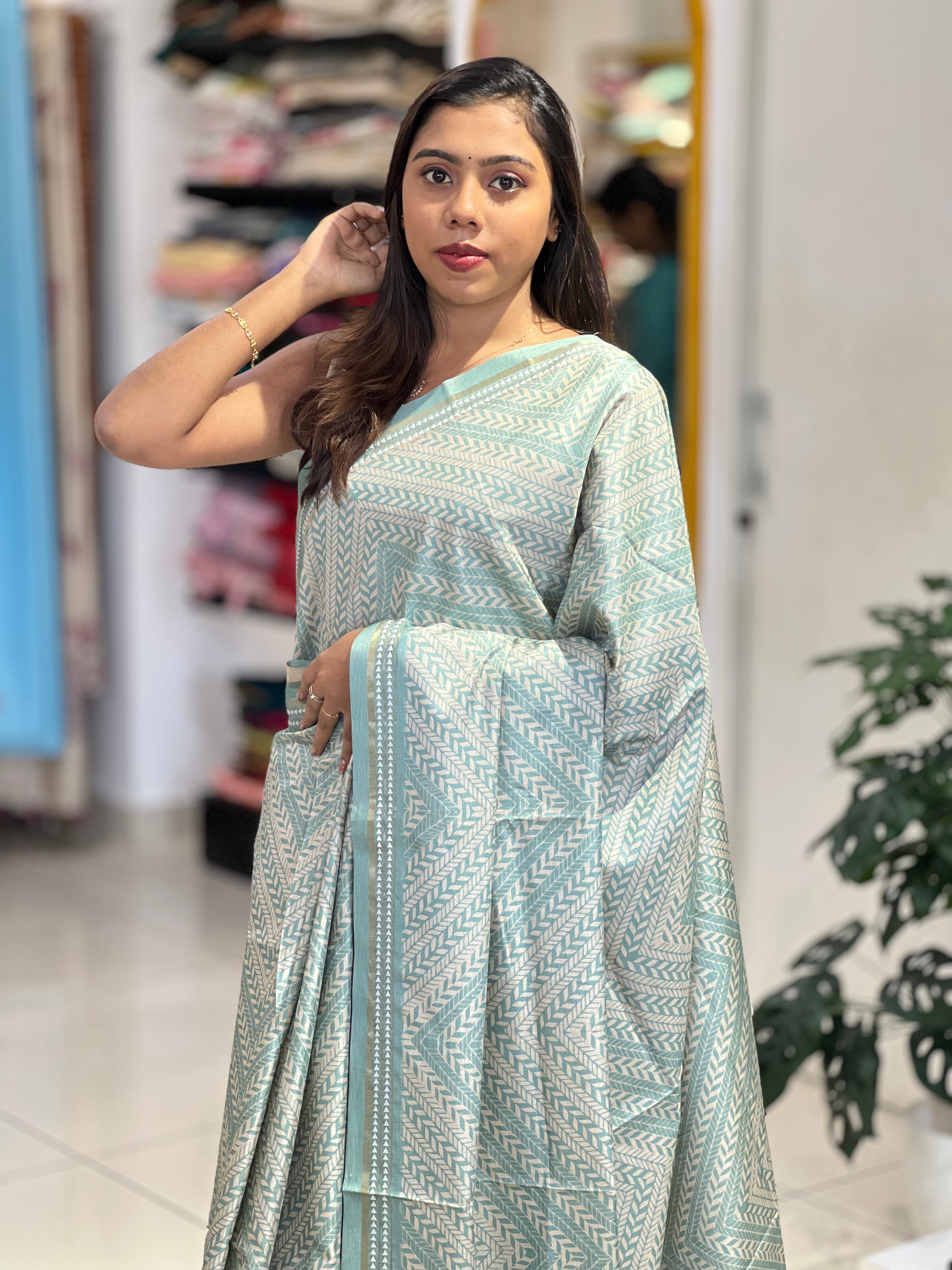 Geometric Printed Semi Tussar Saree | SSN448