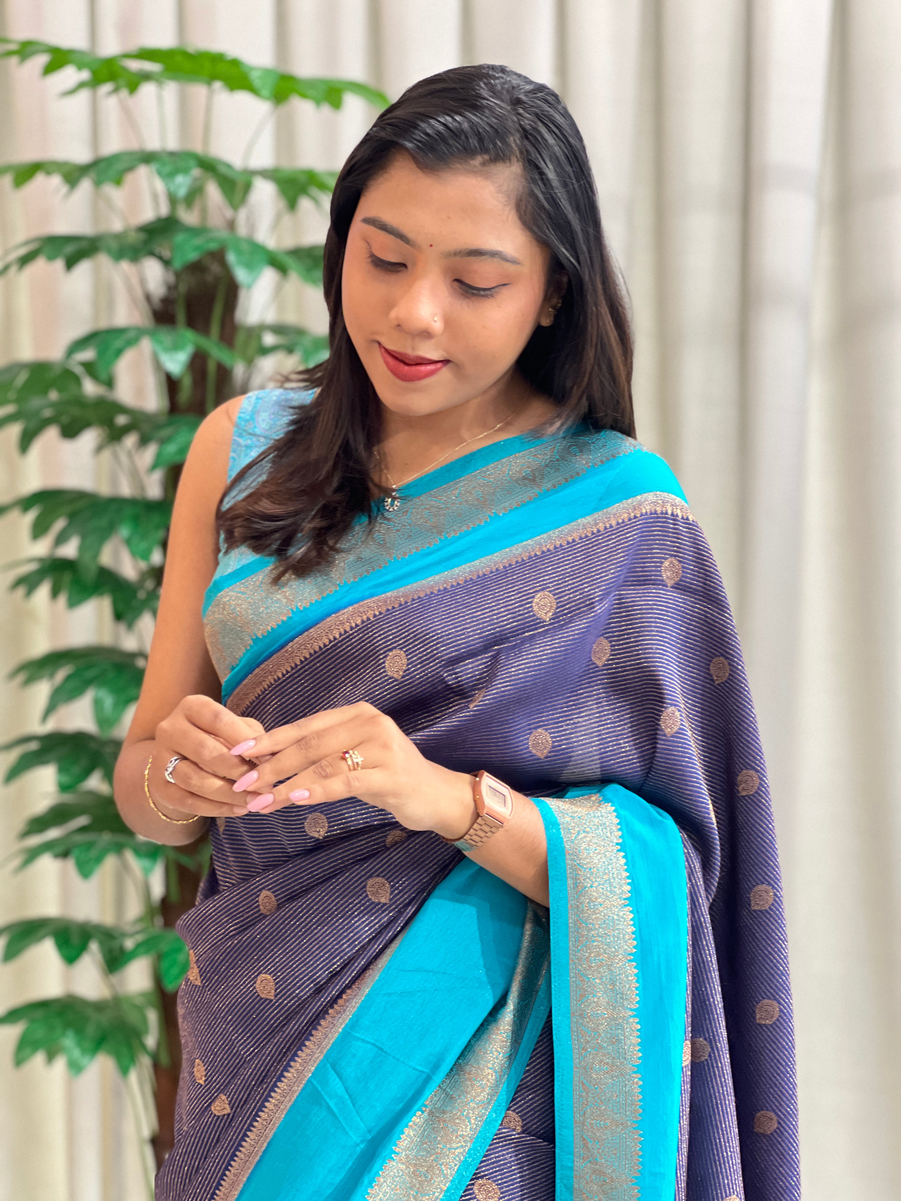 Antique Gold Zari Buta Woven Georgette Saree | RS109