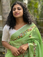 Floral Hand Embroidery Pattern Bhagalpuri Linen Saree | RP376