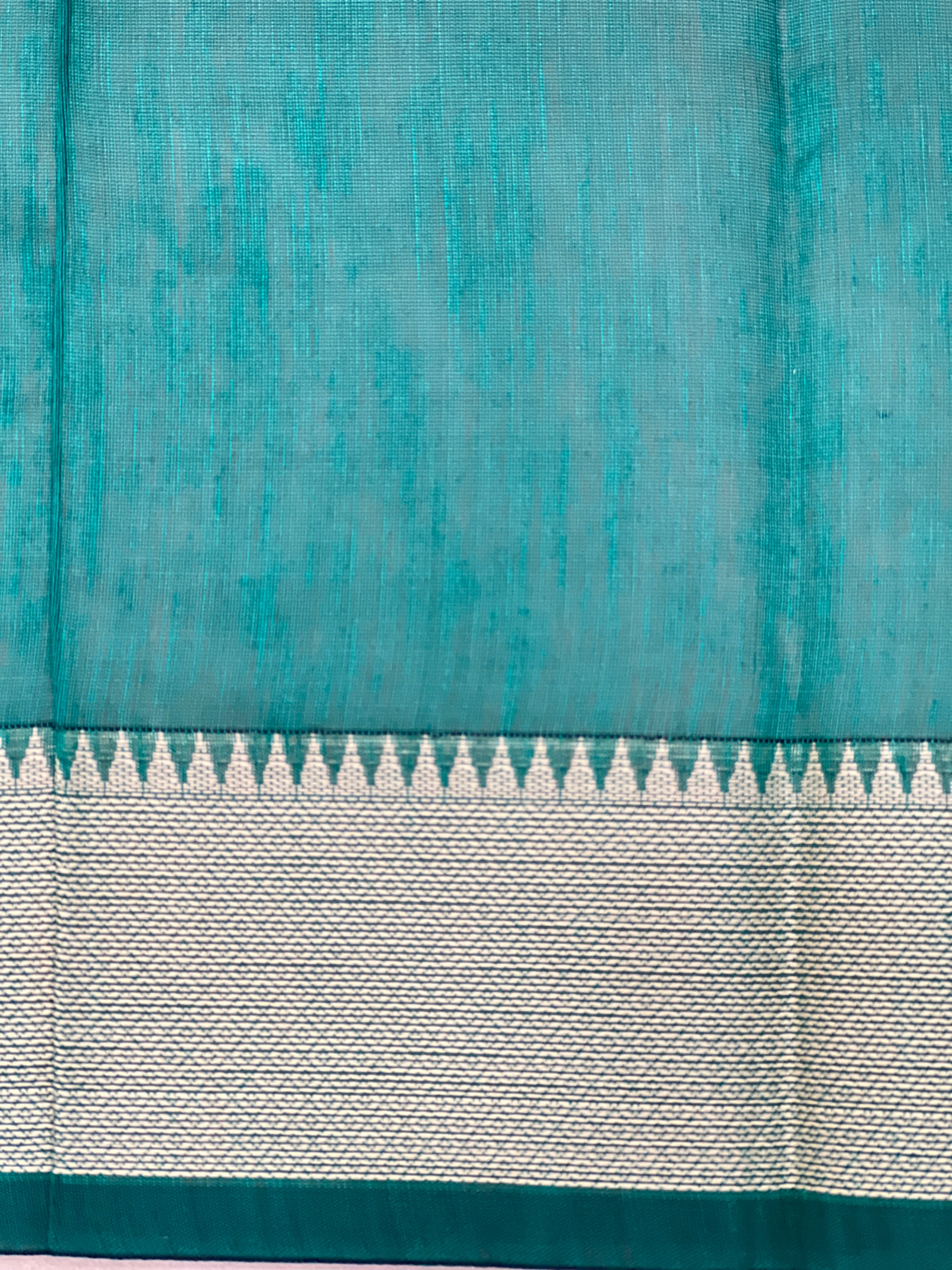 Thread Woven Buta Pattern Cotton Silk Saree | RAT127
