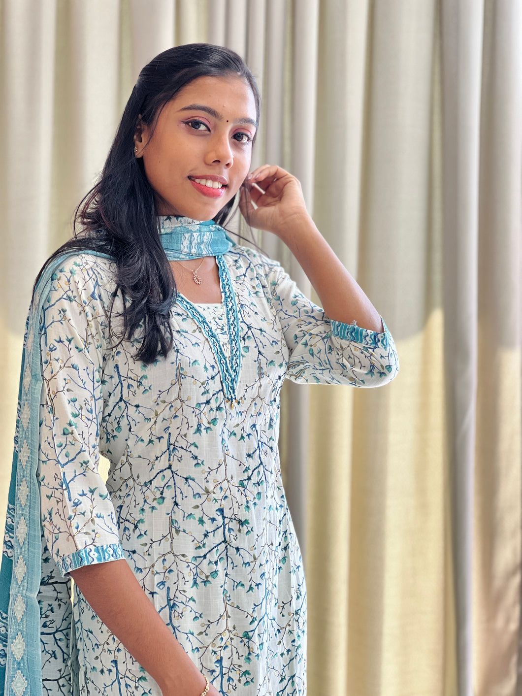 Floral & Tree Print Patterned Rayon Finish Kurta Set | FW267