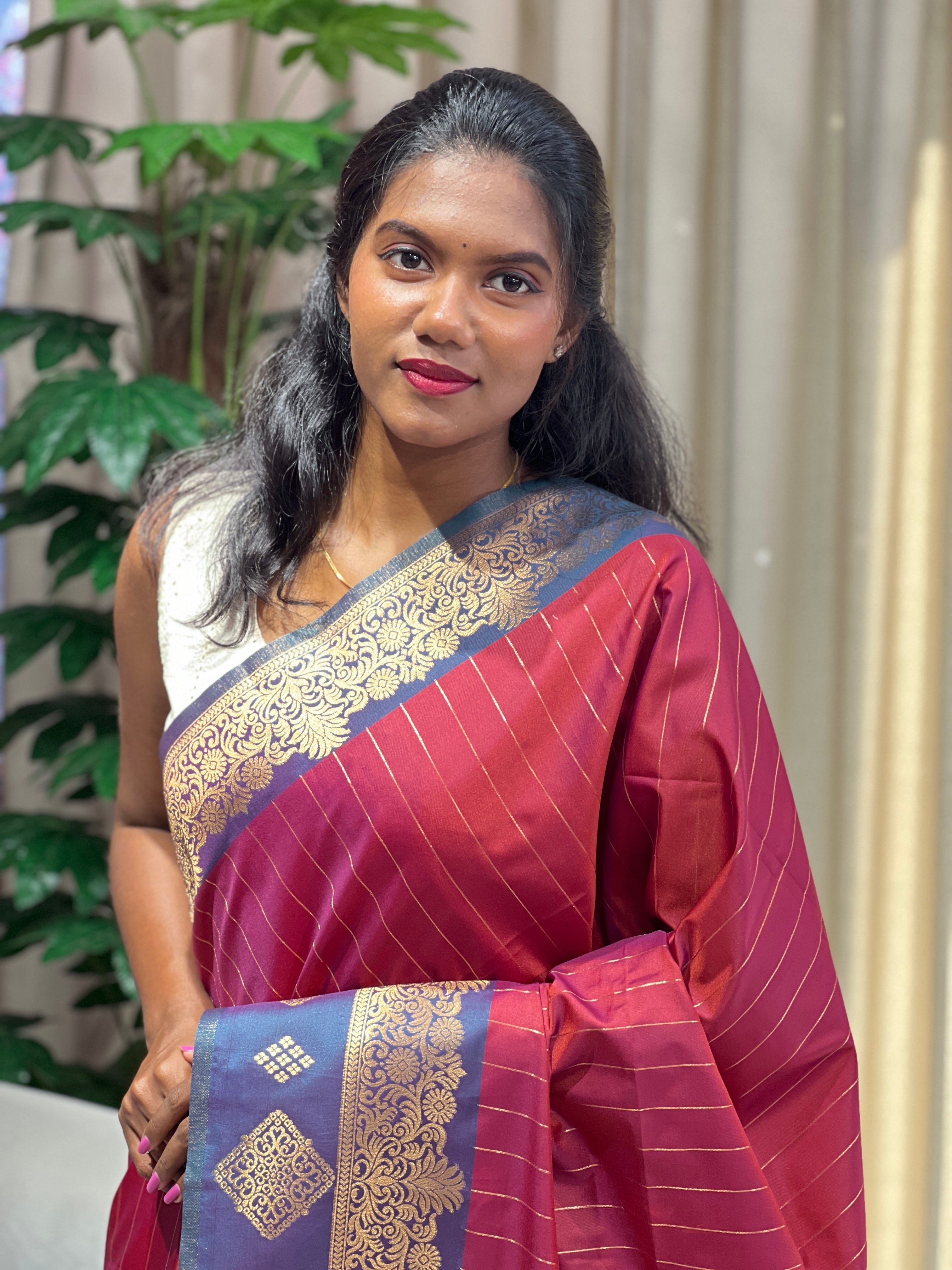 Traditional Zari Woven Semi Silk Saree | HT333