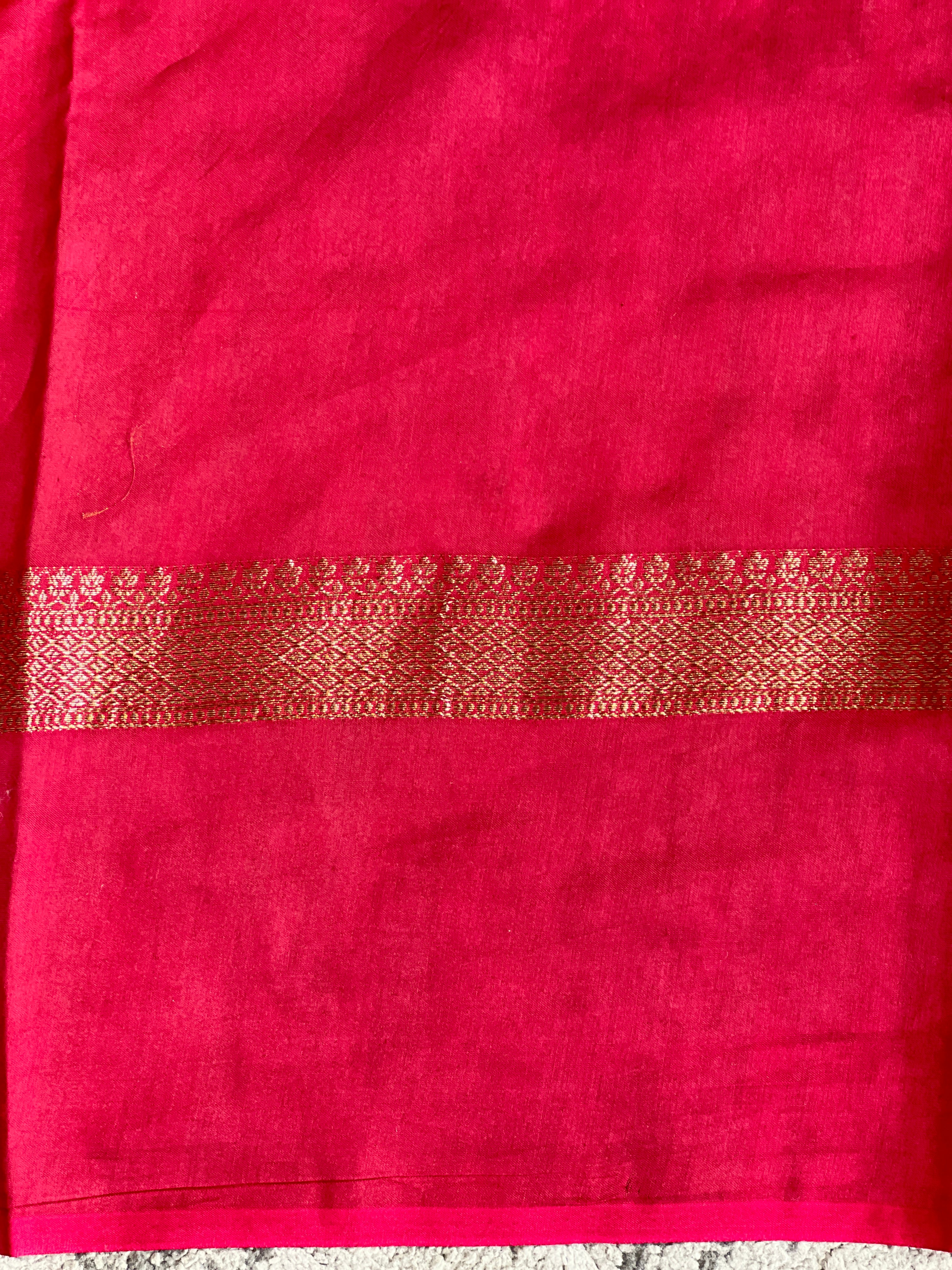 Geometric Pattern Zari Woven Chanderi Saree | YNG1553