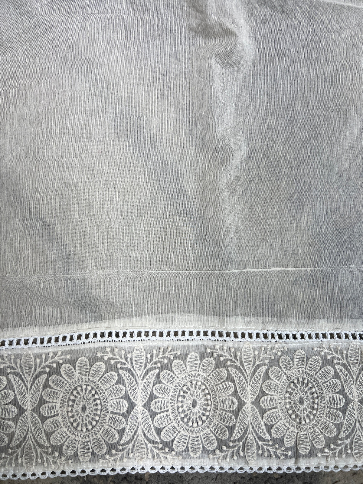 Golden Zari  Woven Chanderi Saree | MM674