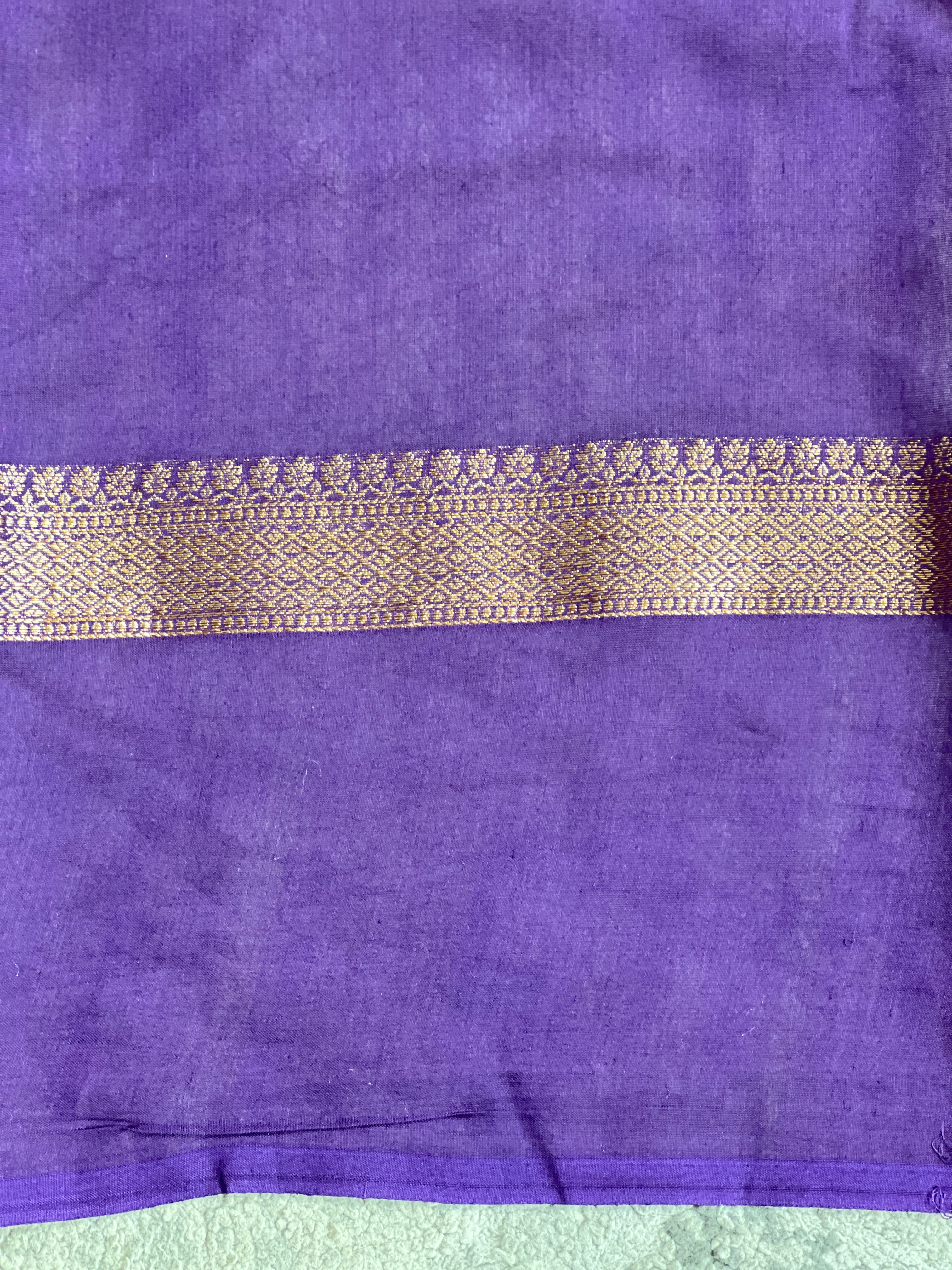 Geometric Pattern Zari Woven Chanderi Saree | YNG1554