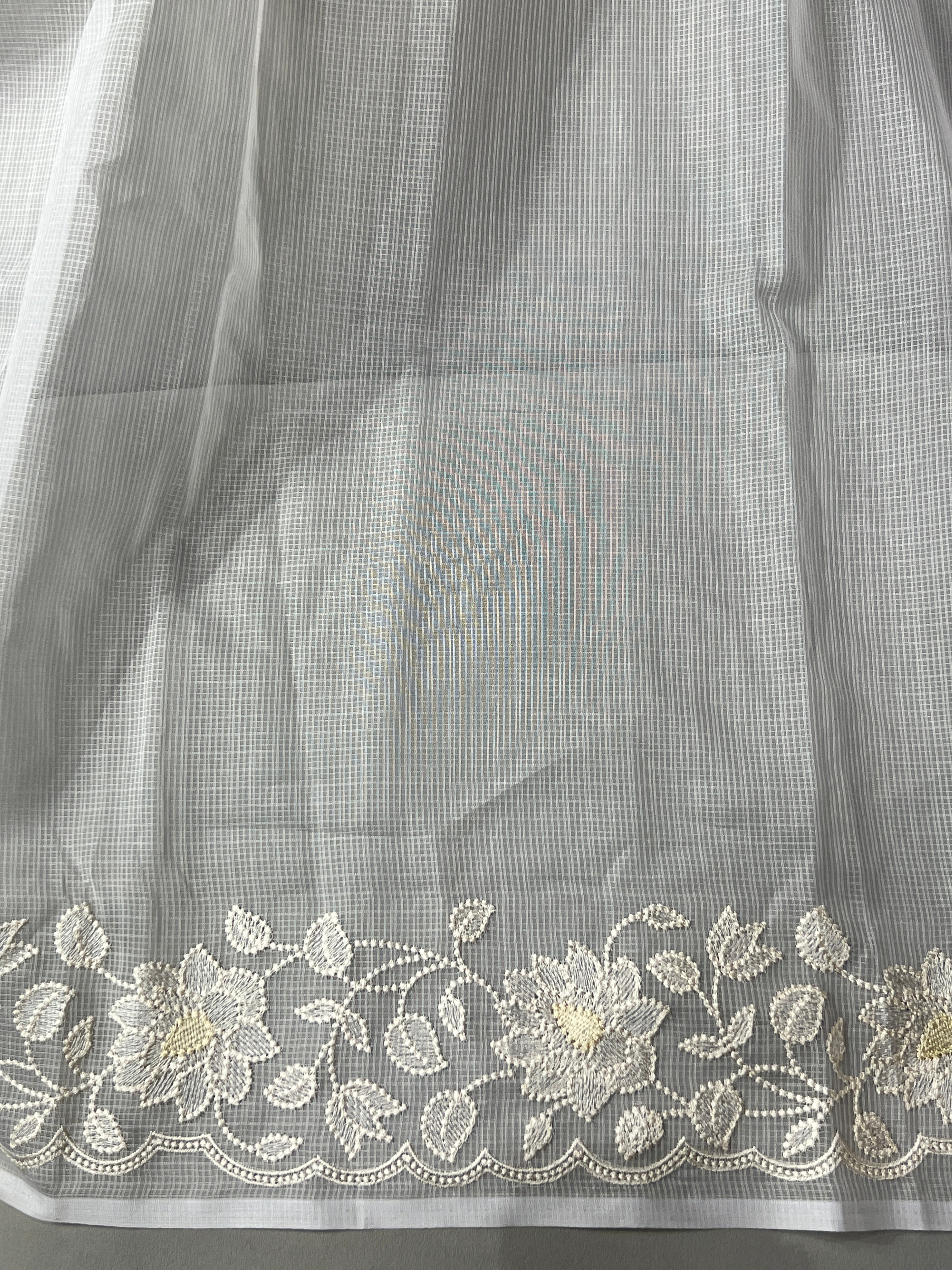 Lucknowi Inspired Embroidery Detailed Organza Saree | JSC140