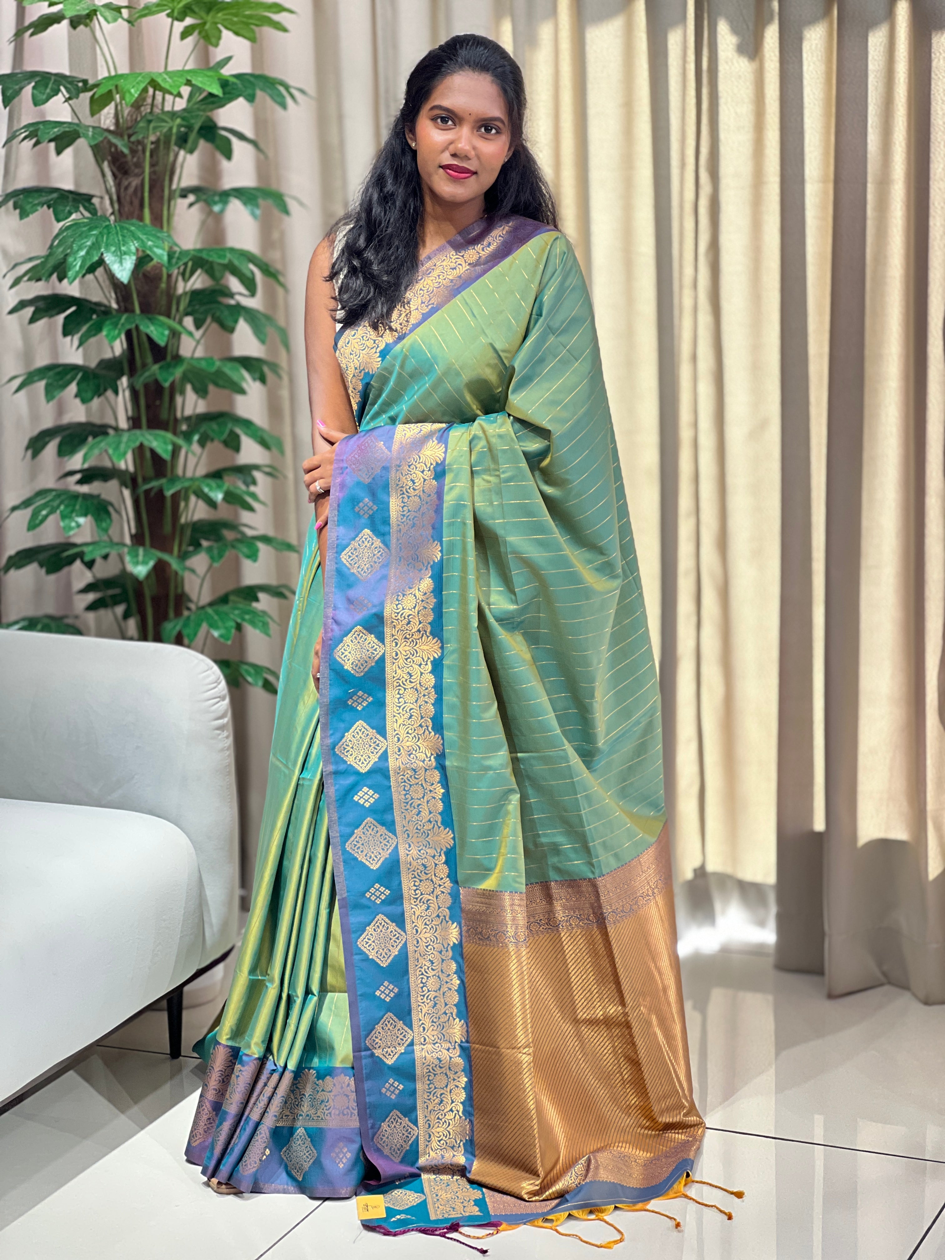 Traditional Zari Woven Semi Silk Saree | HT315