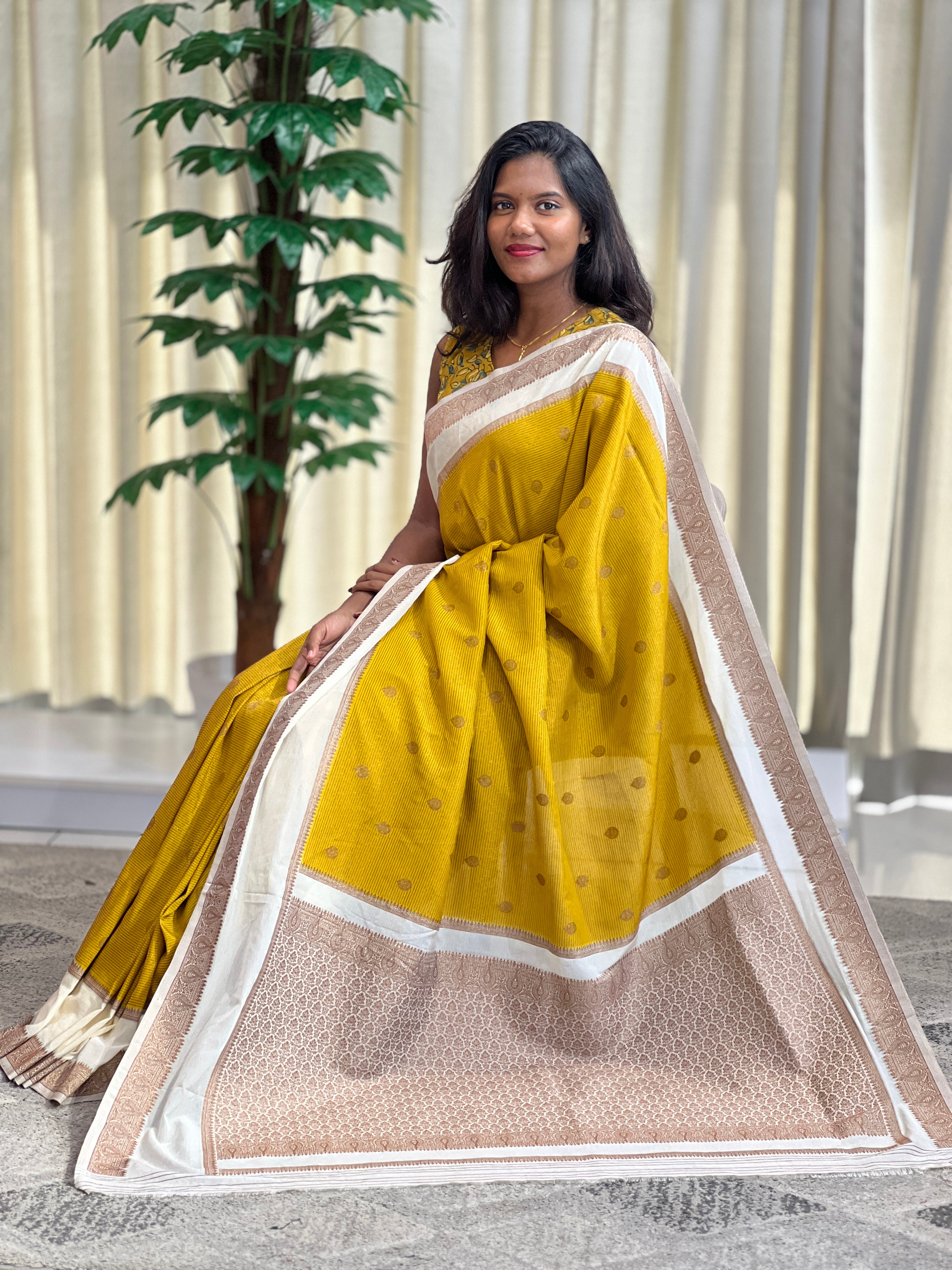 Antique Gold Zari Buta Woven Georgette Saree | RS112