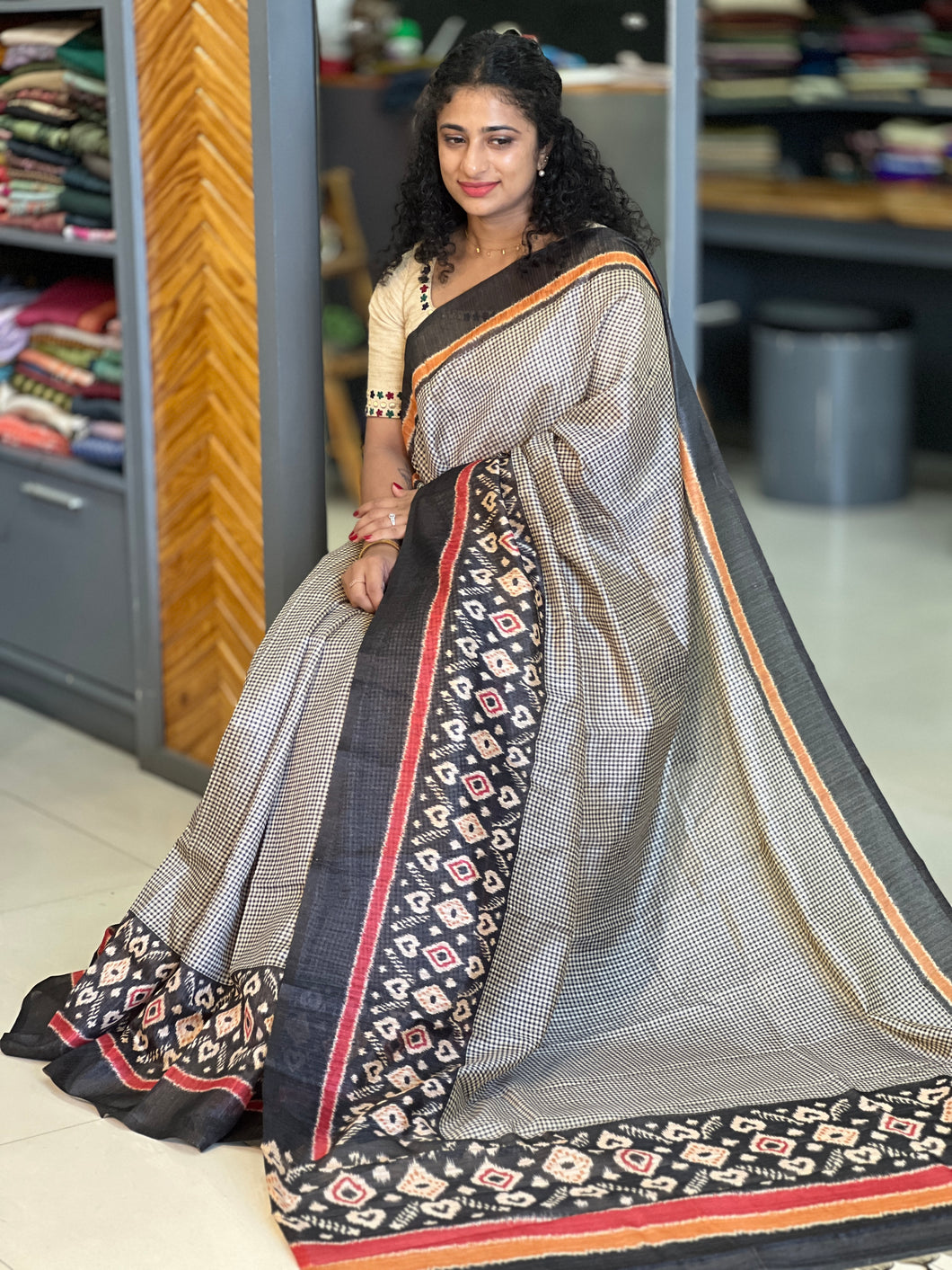 Printed Geecha Tussar Finish Saree | GMS158