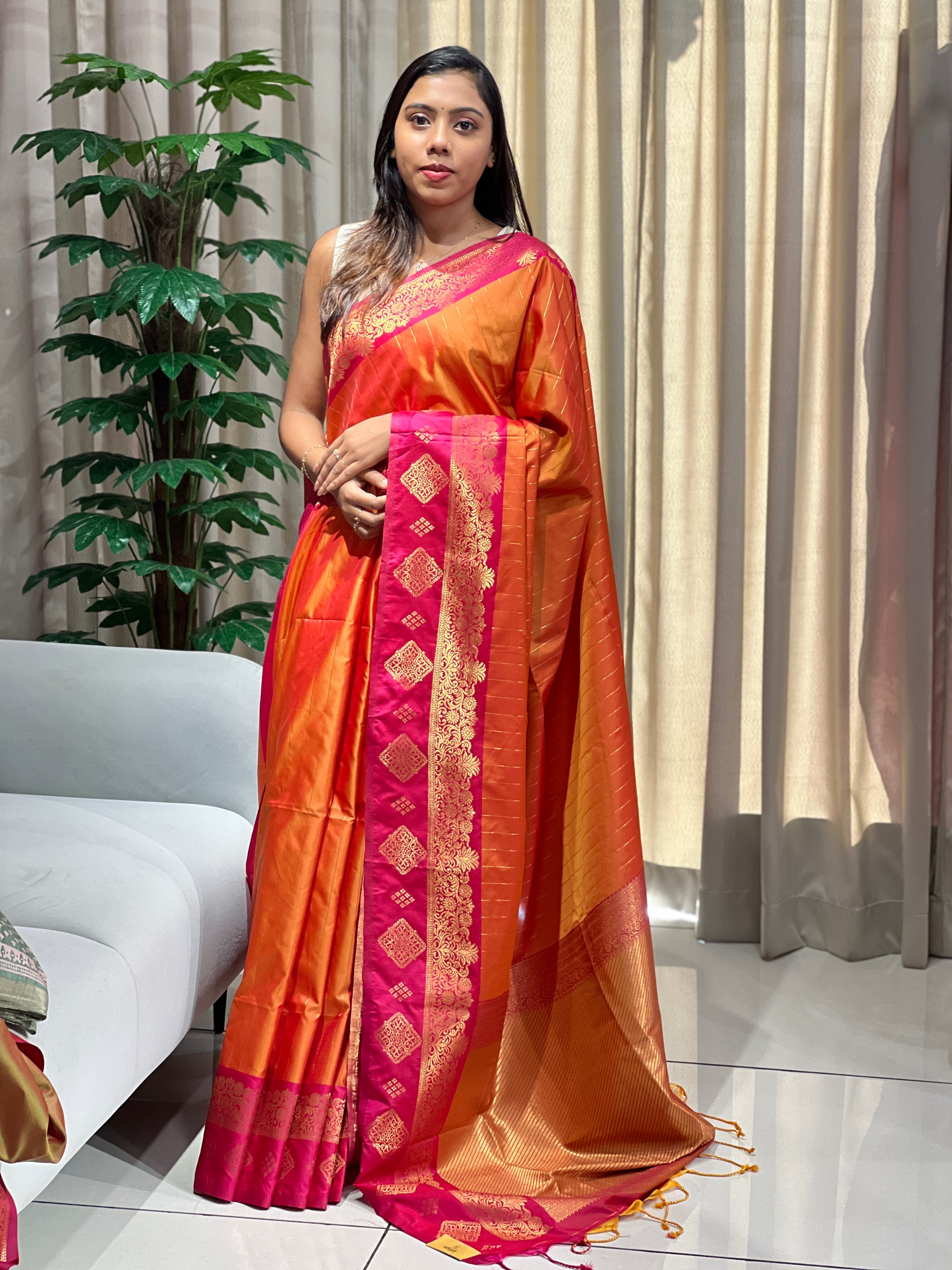 Traditional Zari Woven Semi Silk Saree | HT323