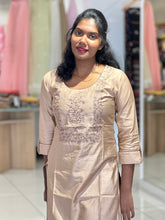 Yoke Machine Embroidery Pattern Rayon Finish Kurta | YAS153