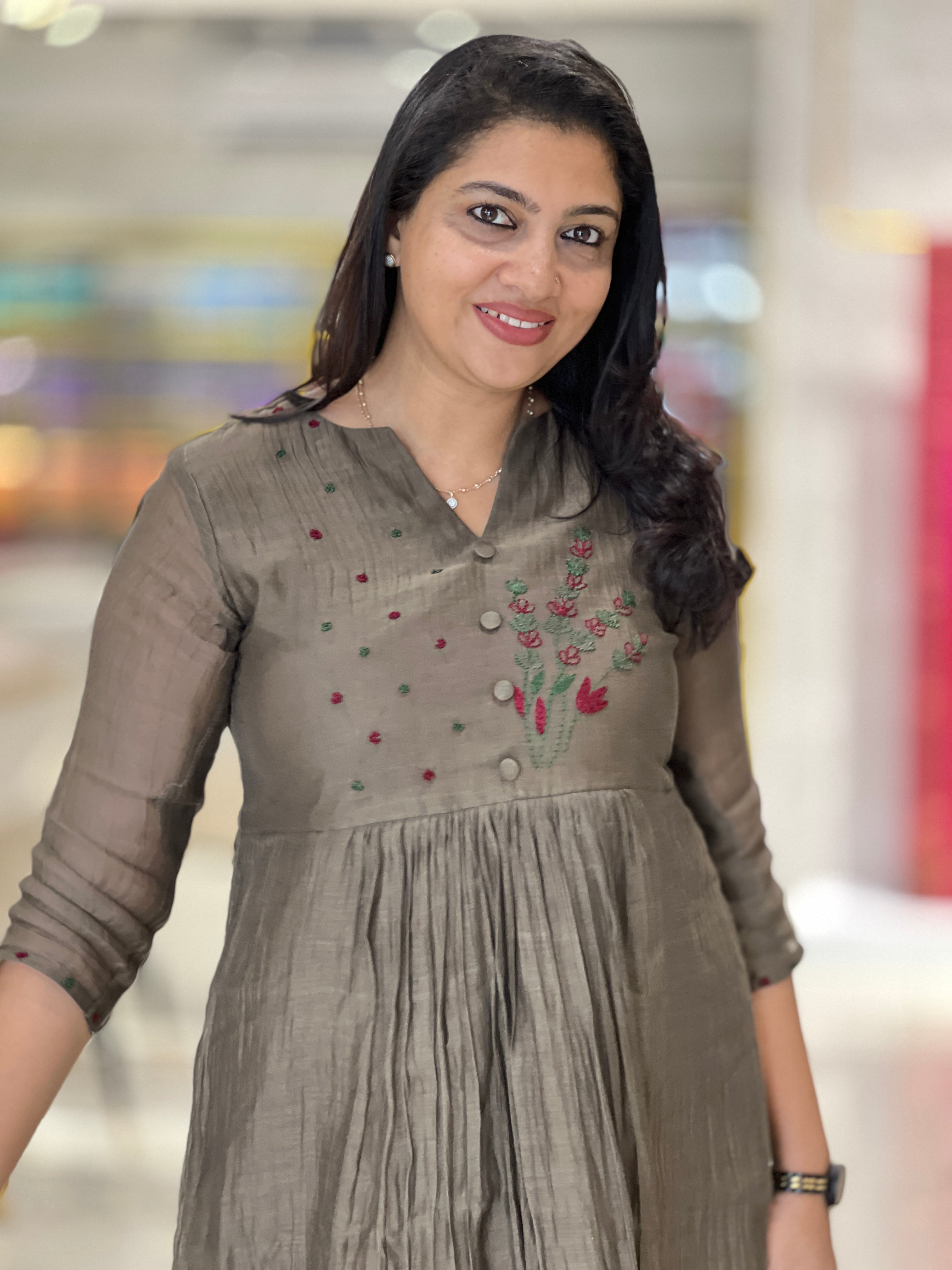 Hand Embroidery Detailed Silk Chanderi Kurta | DN773