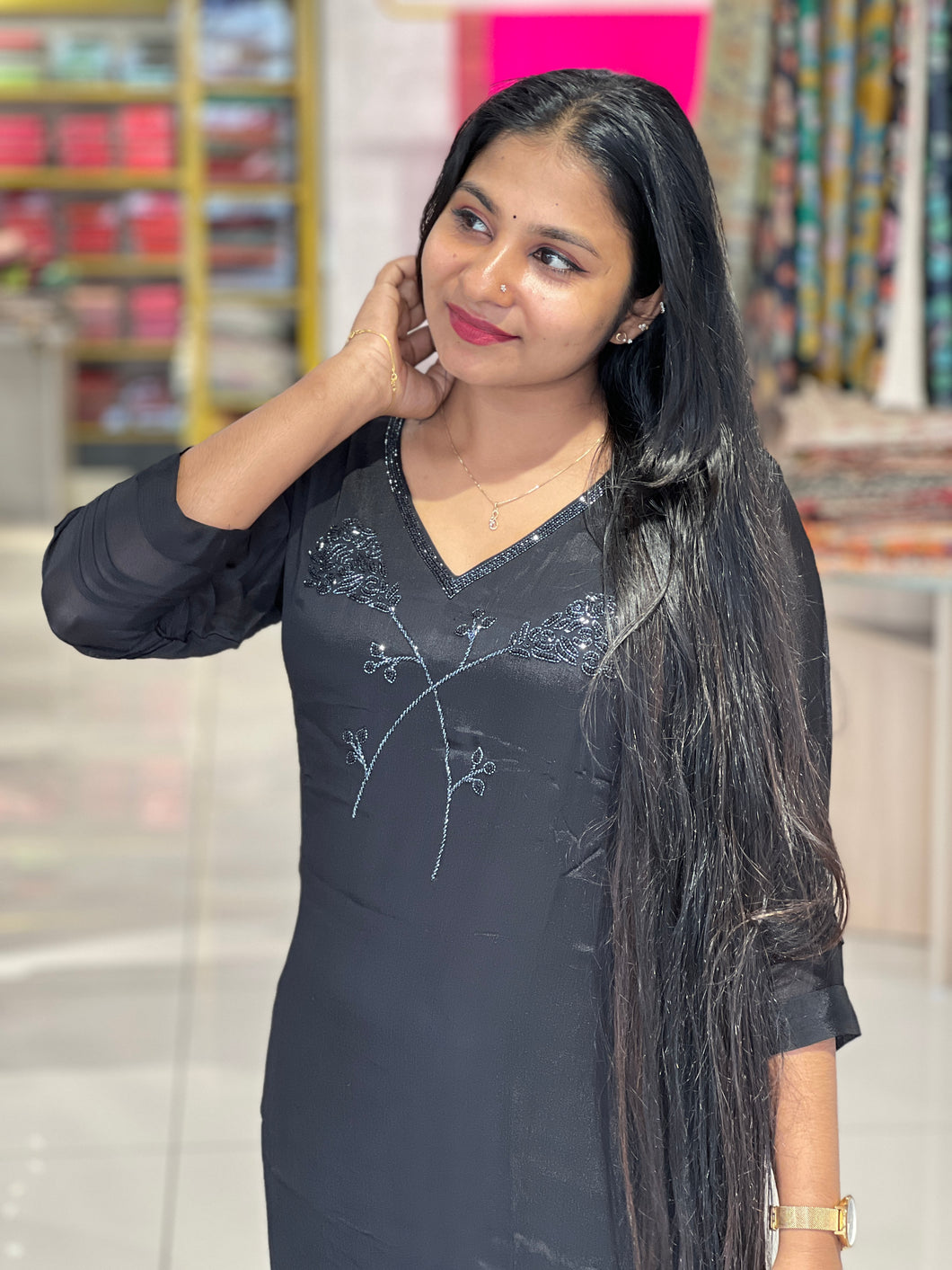 Hand Embroidery Detailed Chinon Kurta Top & Bottom | EC107
