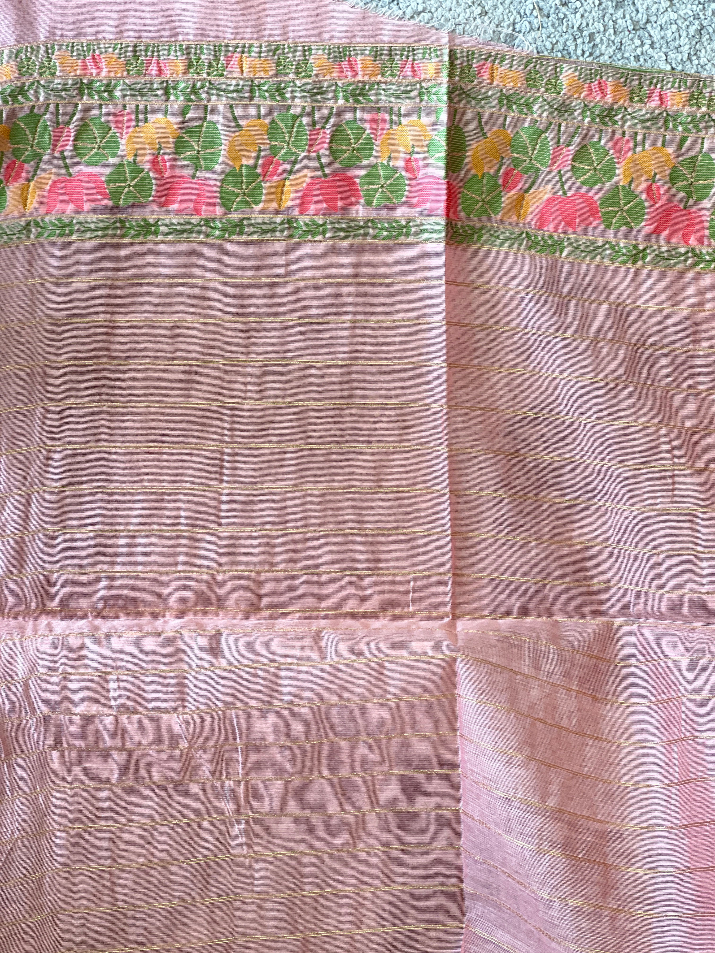 Jamdani Weaved Lotus Detailed Bagalpuri Linen Saree | SSN210