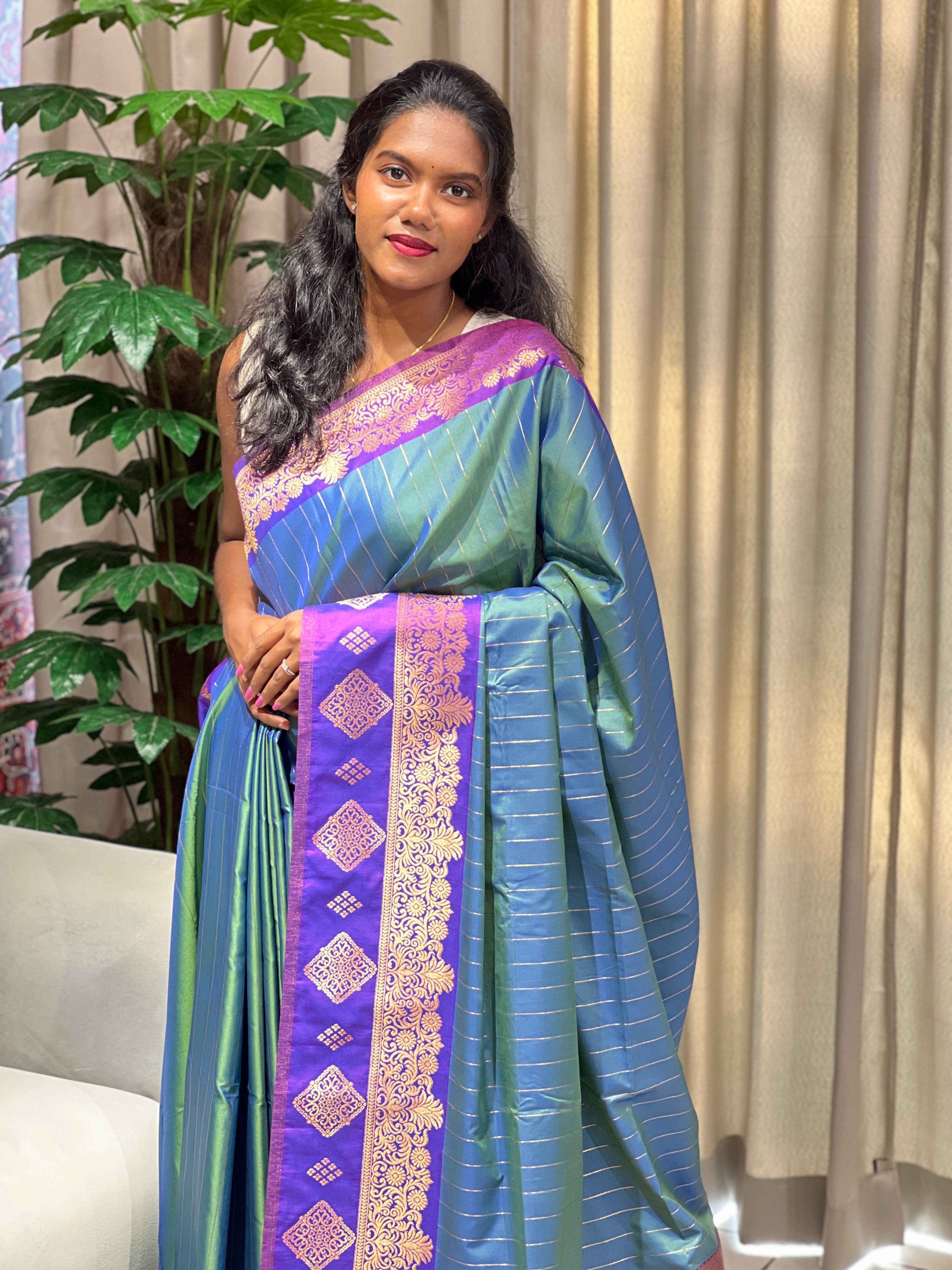 Traditional Zari Woven Semi Silk Saree | HT337