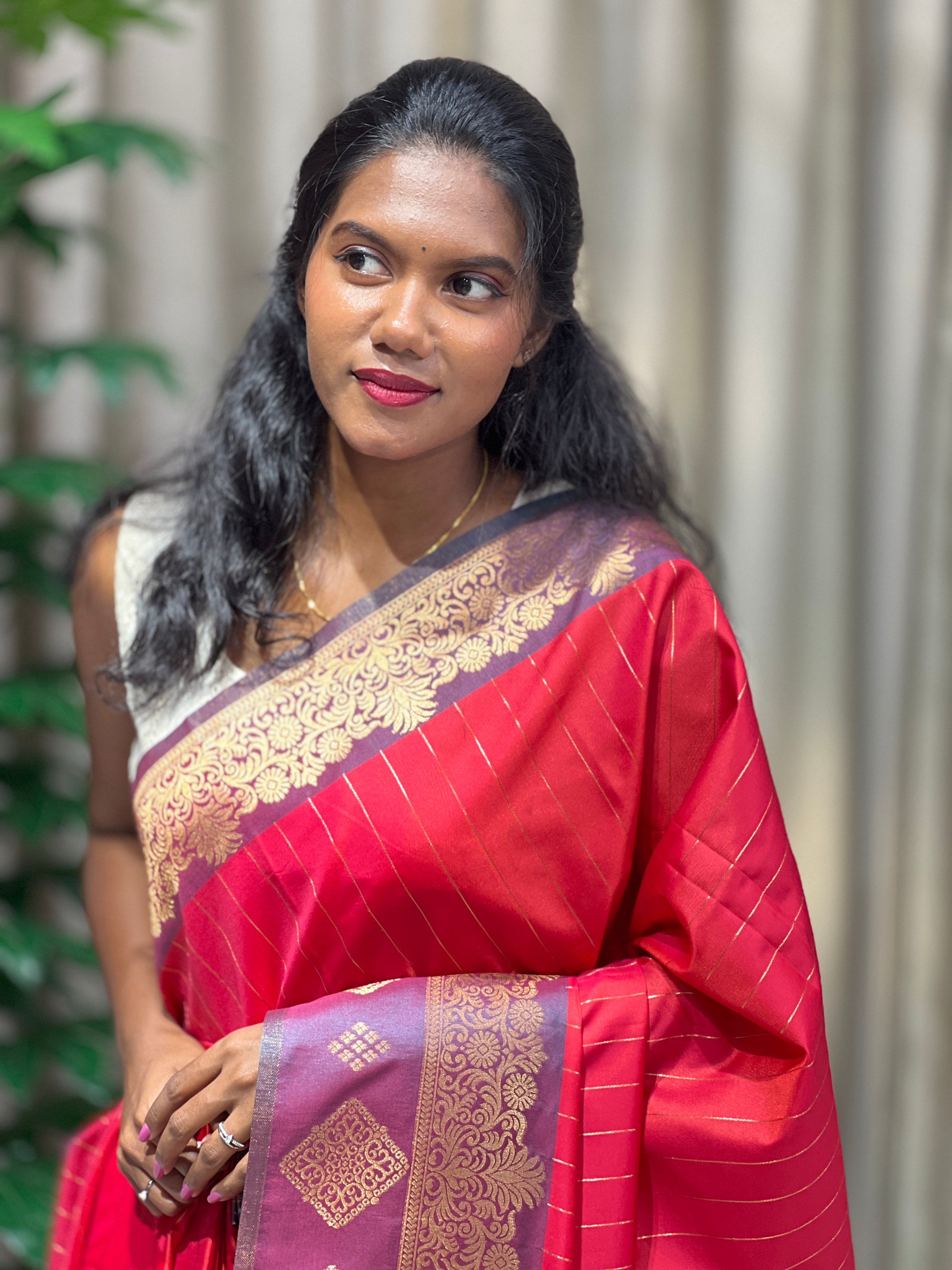 Traditional Zari Woven Semi Silk Saree | HT329