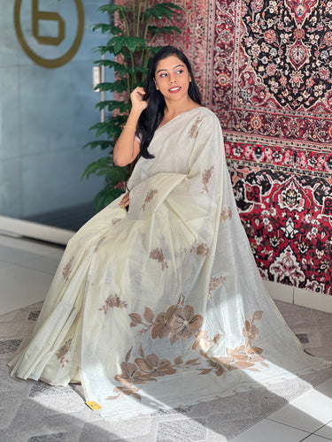 Floral Weaving With Zari Detailed Traditional Jamdani Saree | KAC199