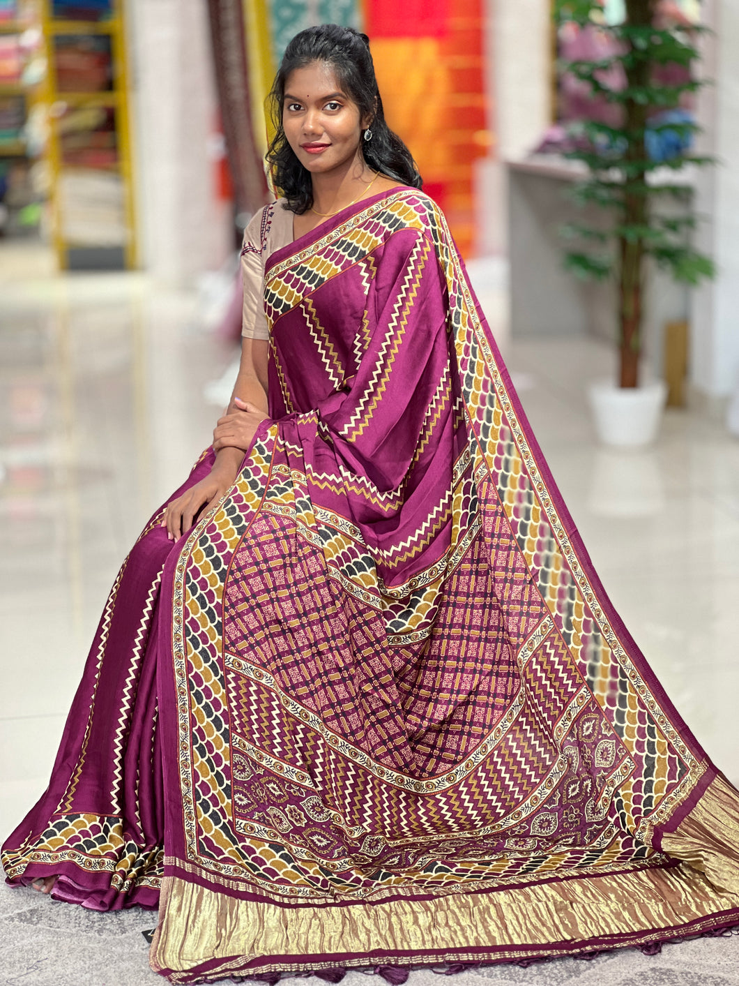 Zig Zag Print Patterned Modal Saree | SSN115