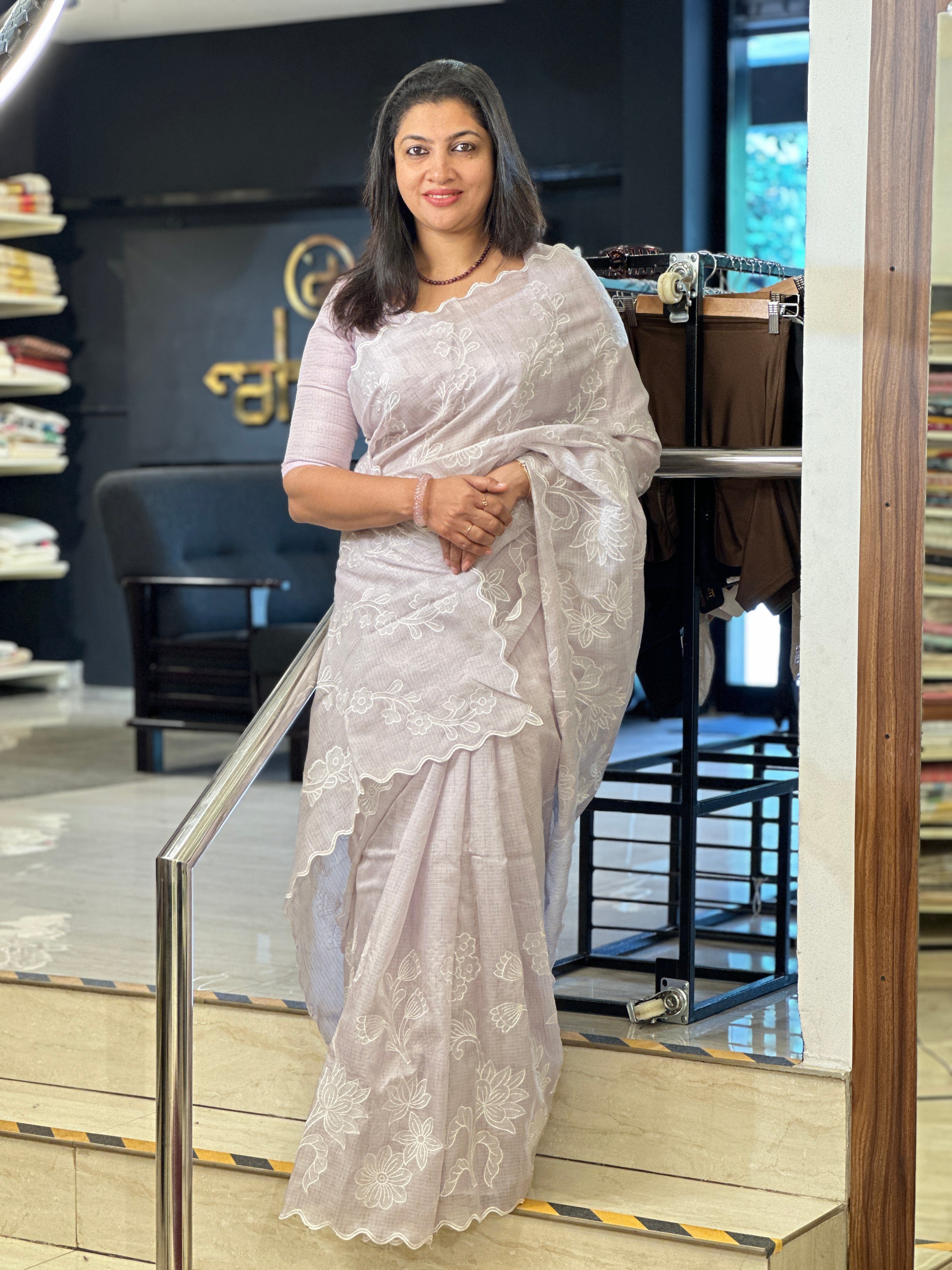 Floral Applique Embroidered Check Organza Saree | BLD1609