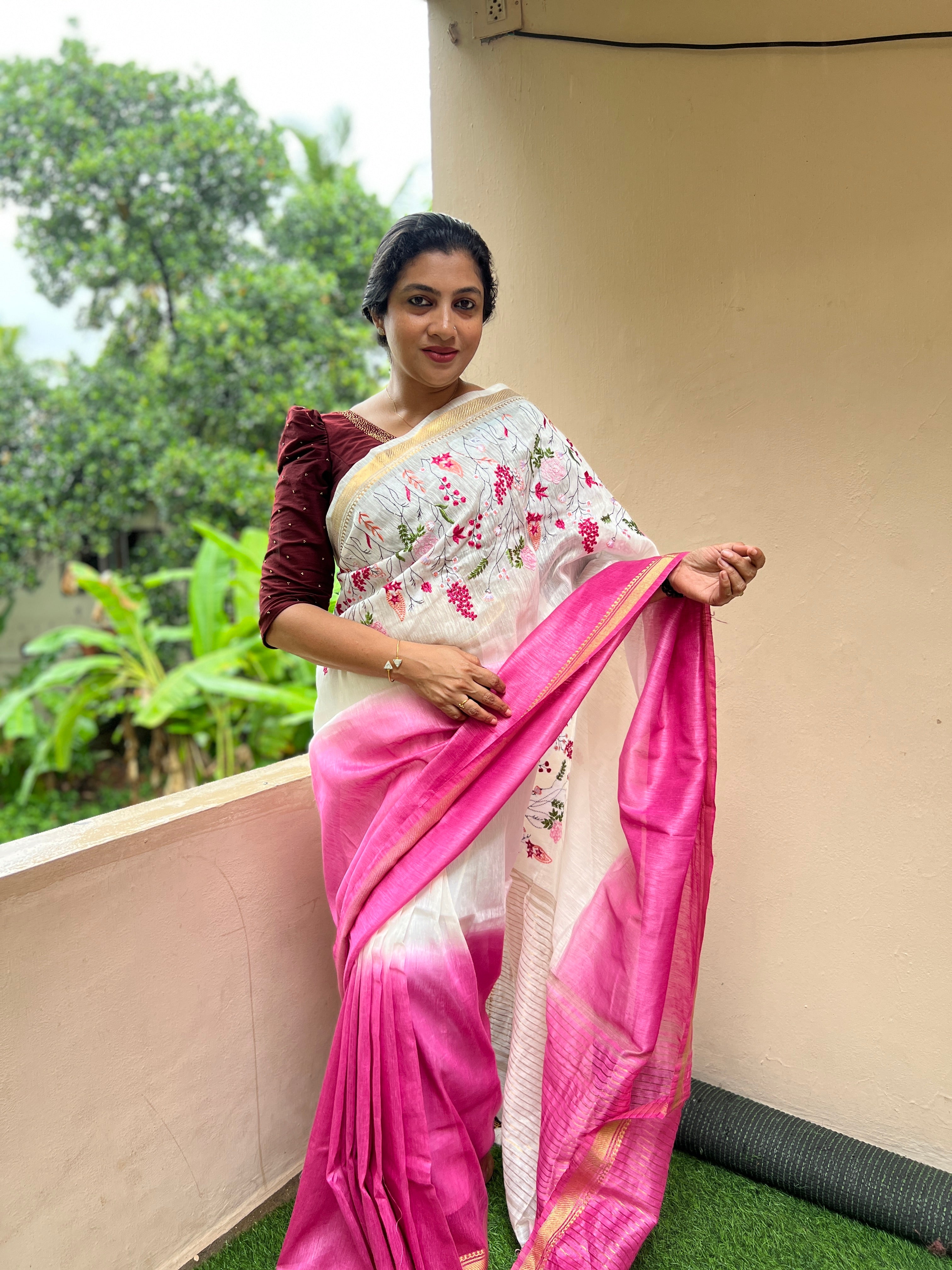 Shaded Floral Embroidery Design Plain Linen Saree | NHH145