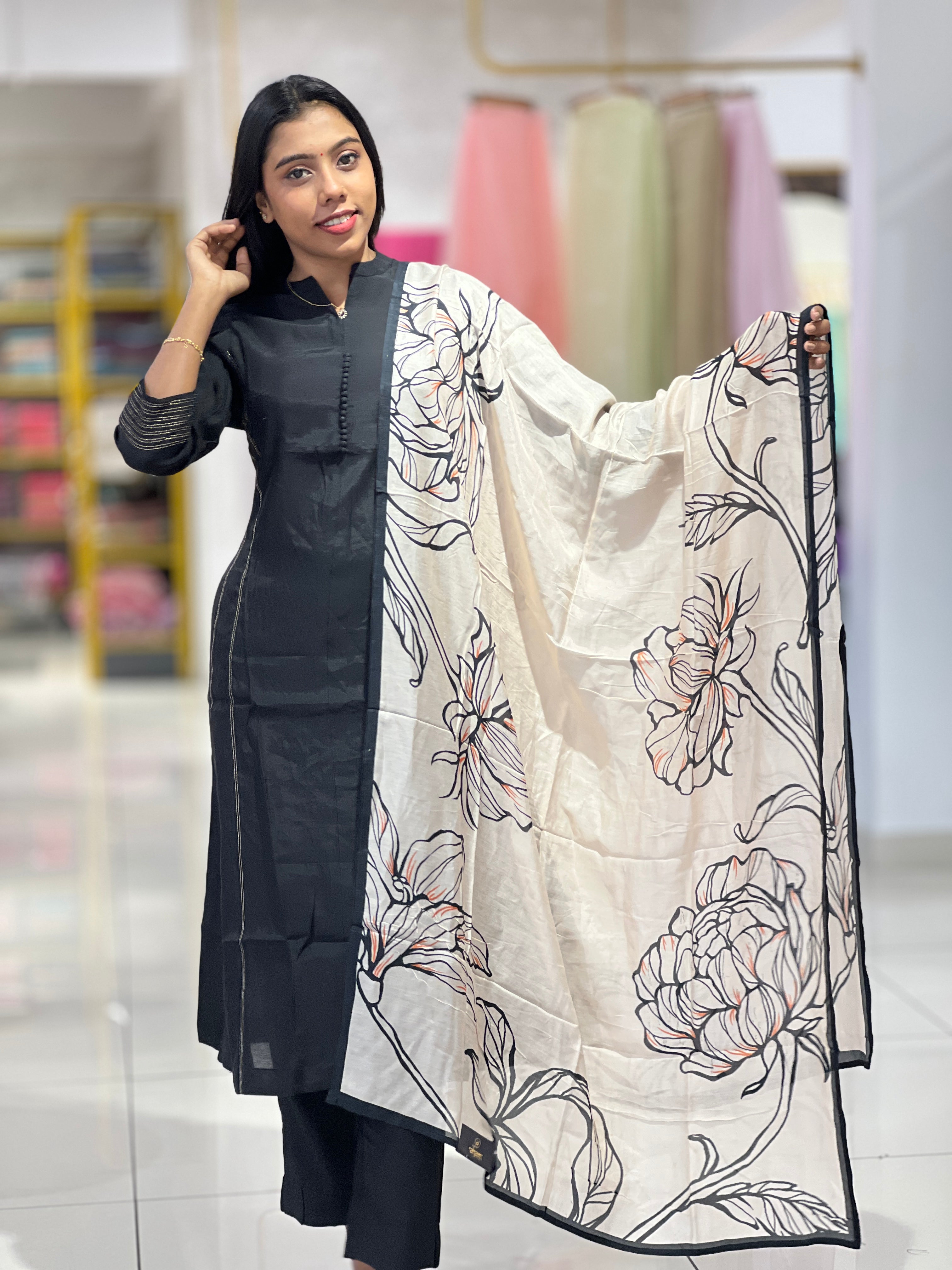 Zari Detailed Muslin Finish Kurta Set | DIL139