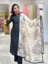 Zari Detailed Muslin Finish Kurta Set | DIL139