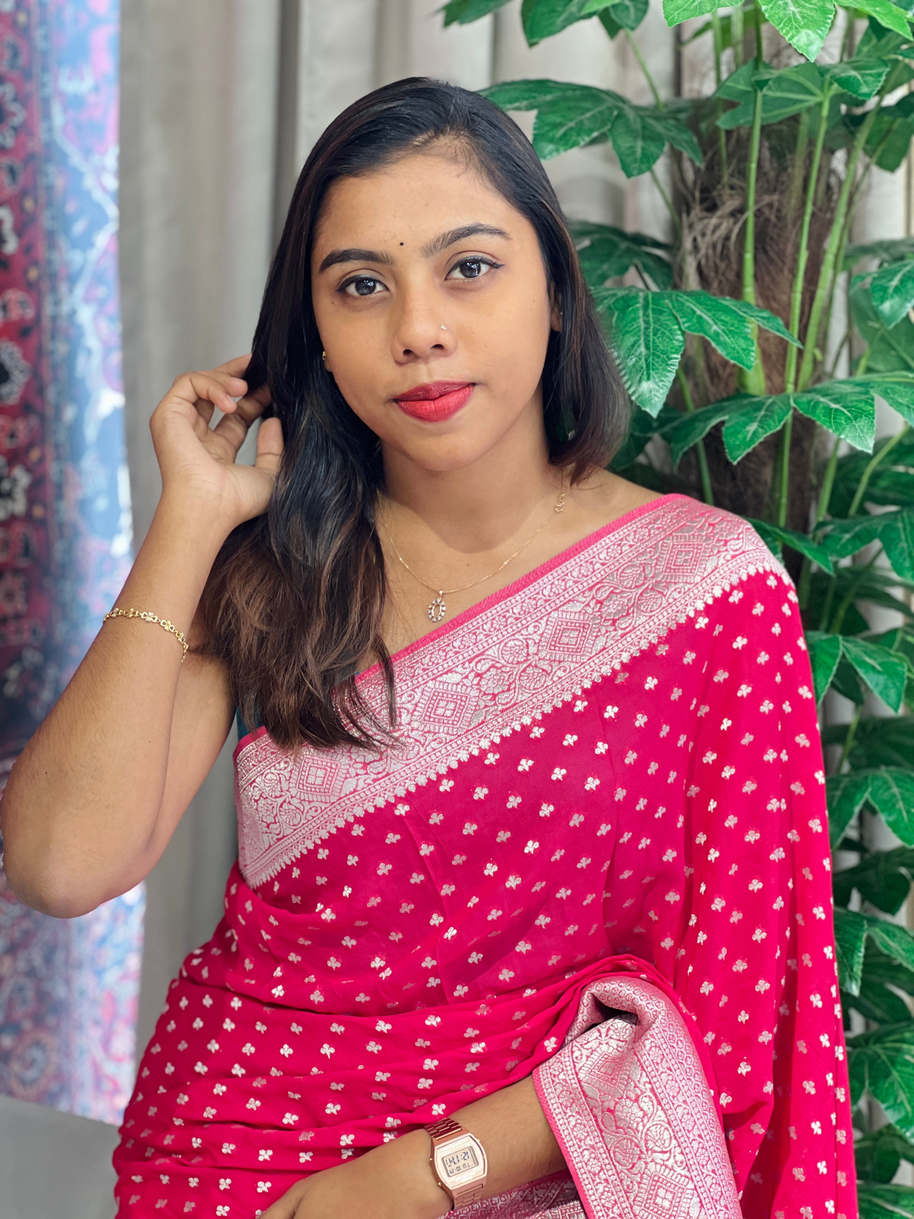 Silver Zari Woven Georgette Banarasi Saree | BYT102