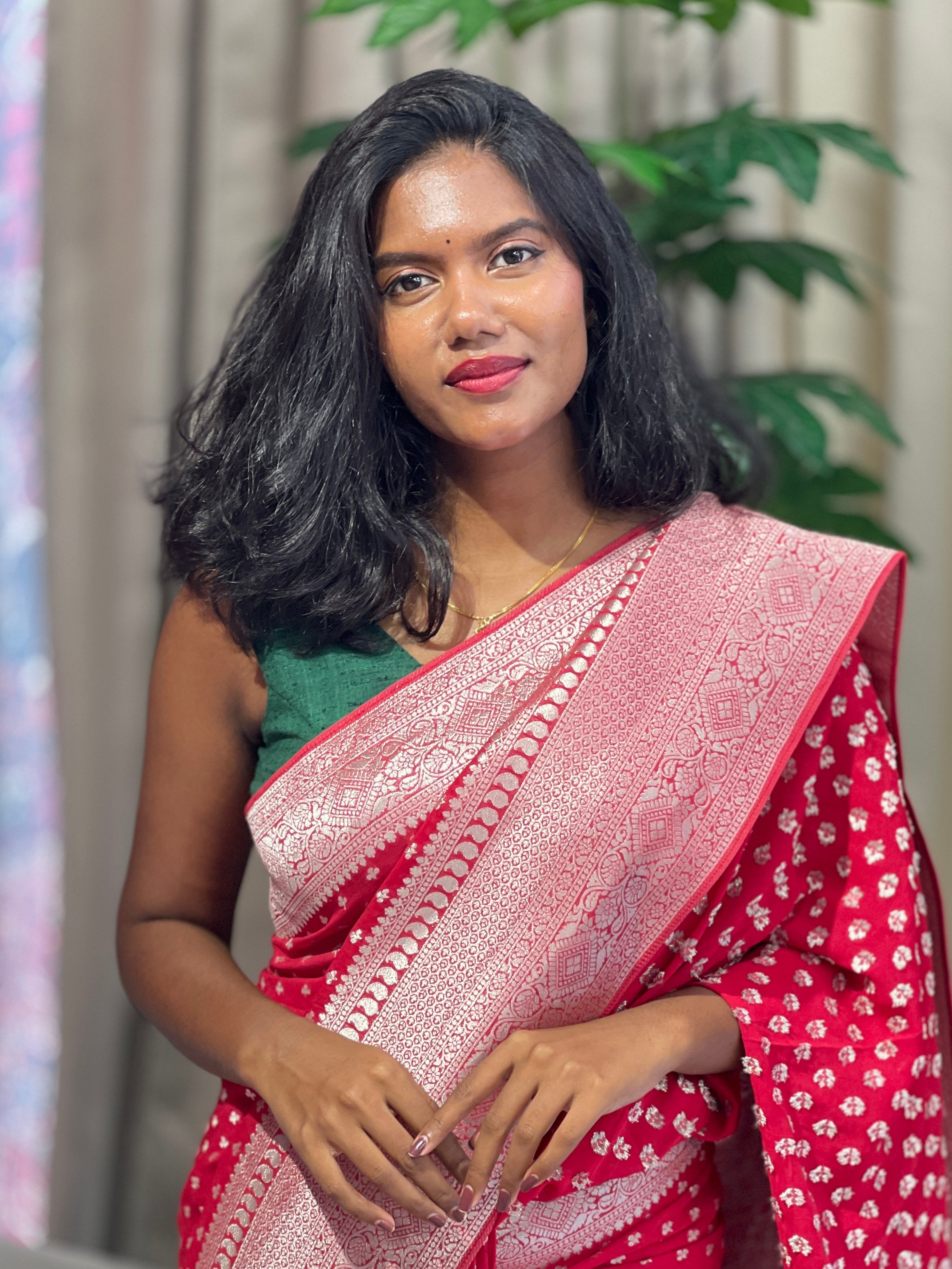 Silver Zari Woven Georgette Banarasi Saree | BYT101