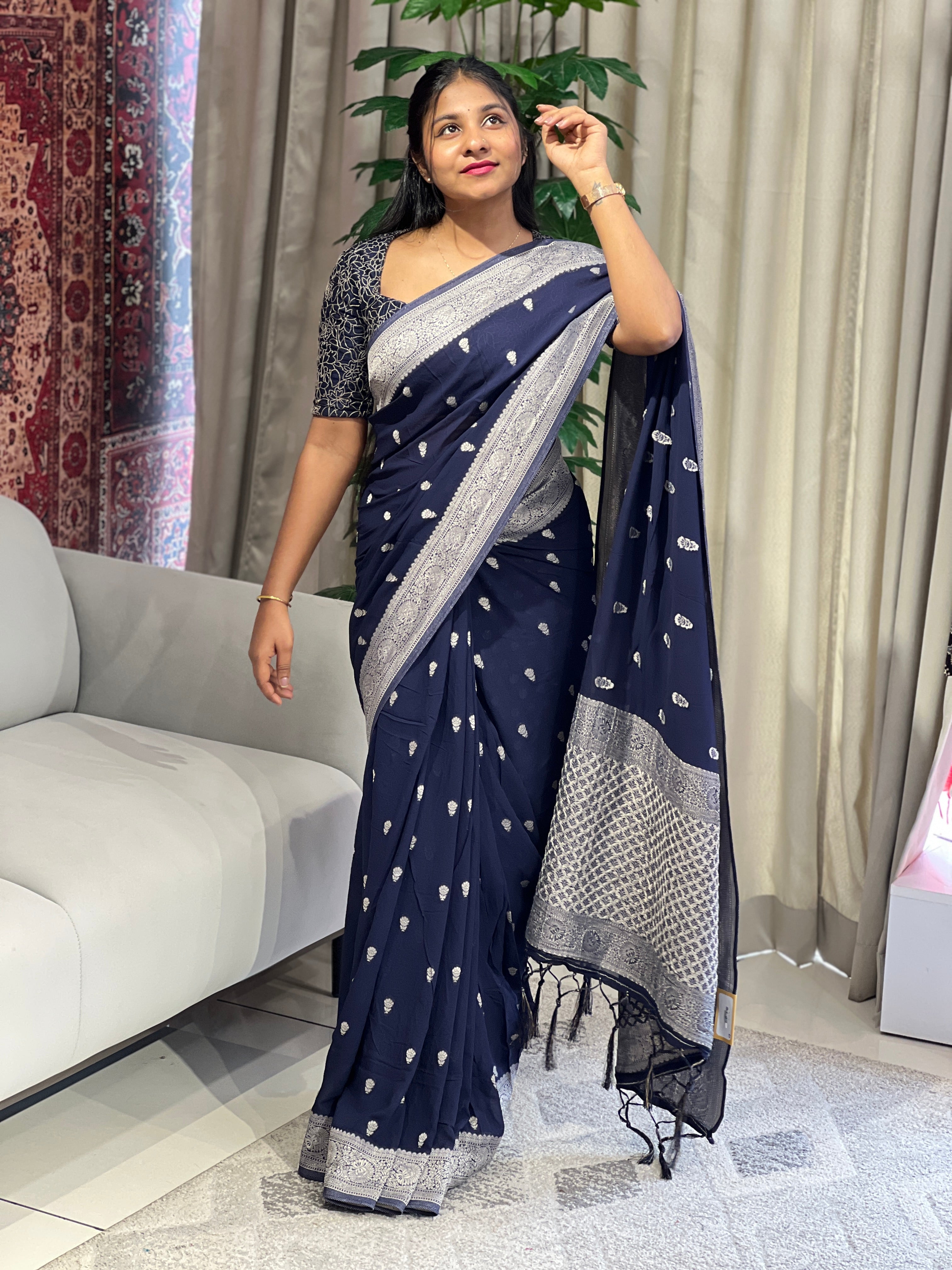 Silver Zari Woven Georgette Banarasi Saree | BYT106