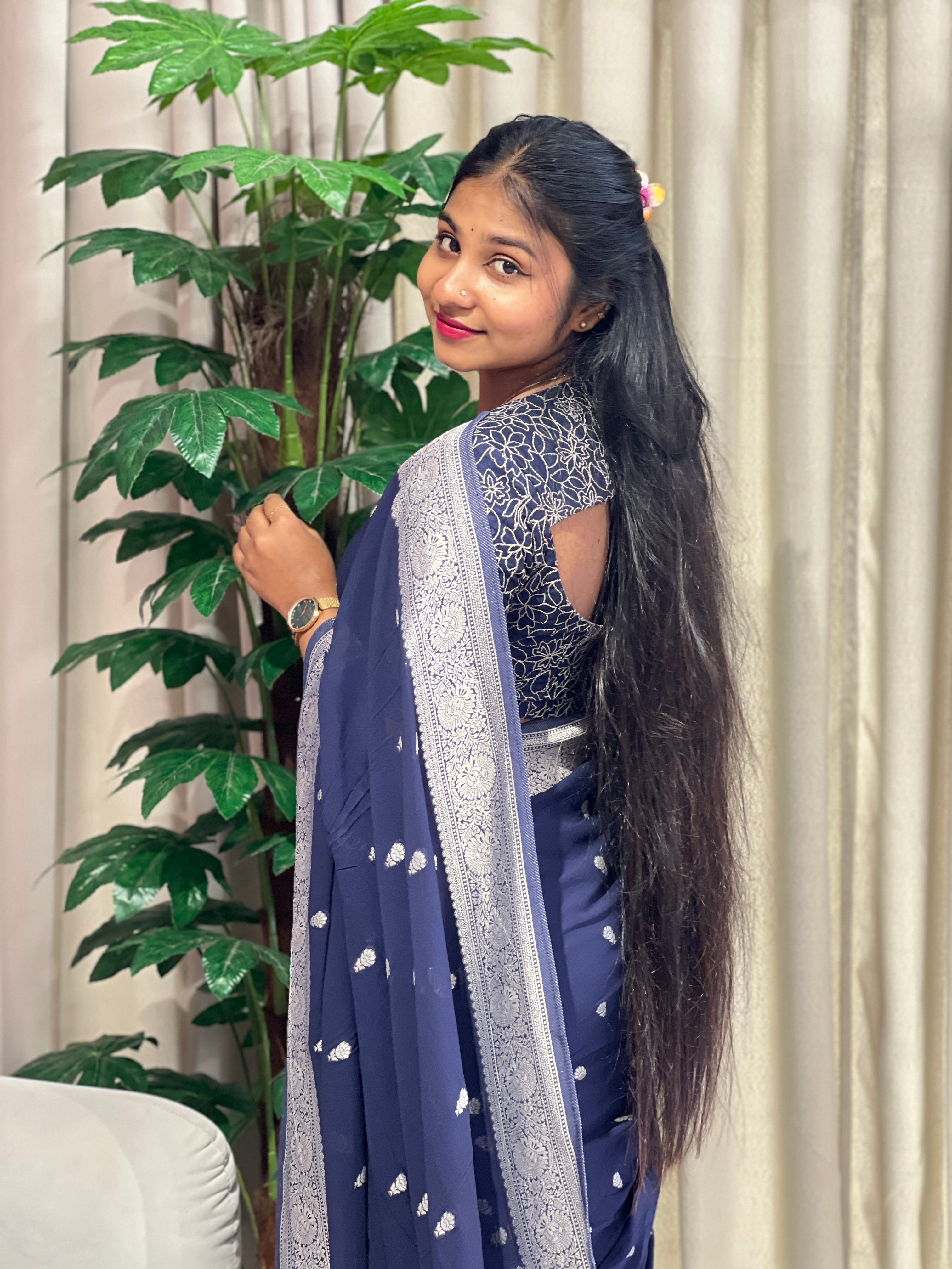 Silver Zari Woven Georgette Banarasi Saree | BYT106