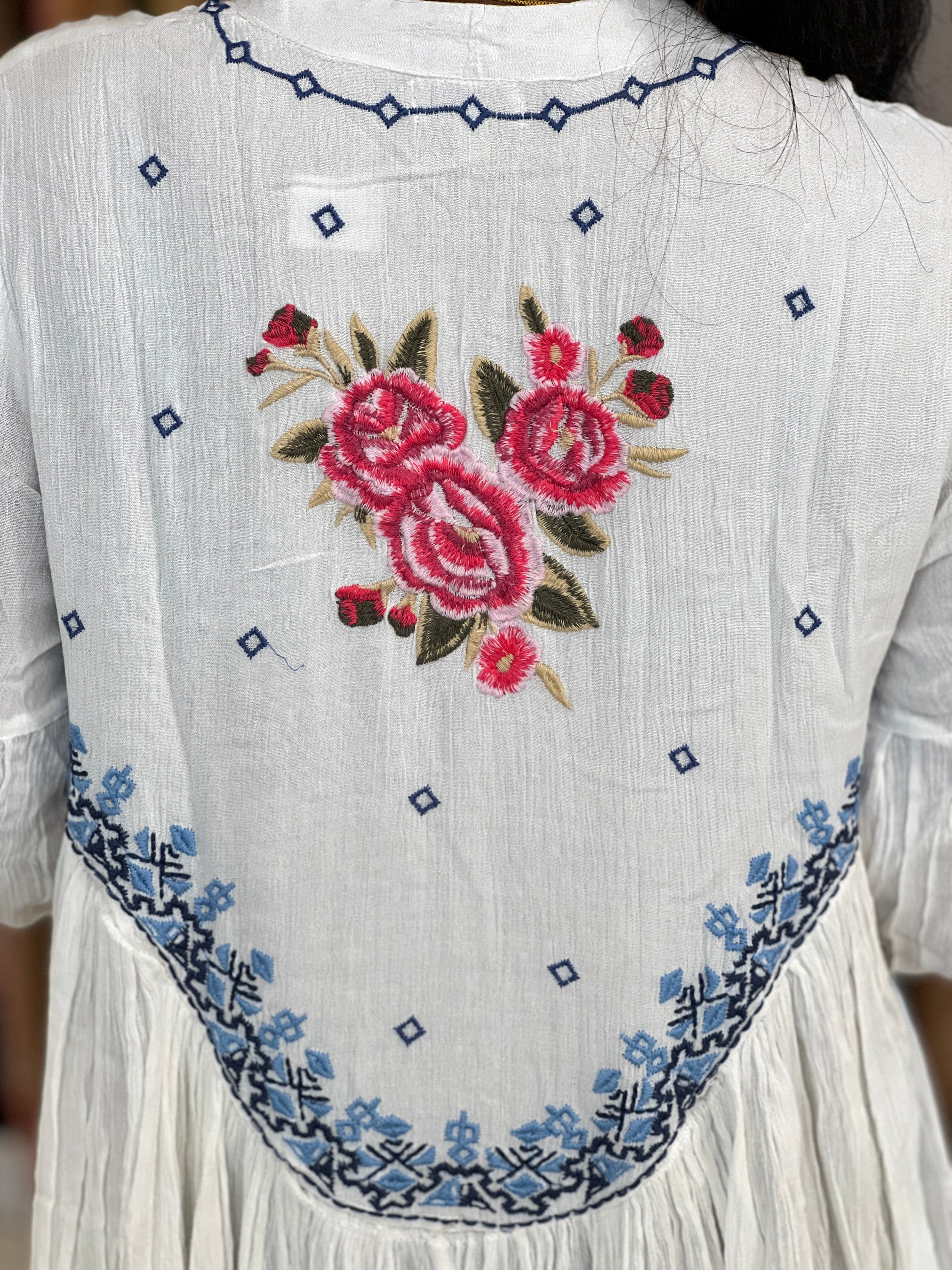Embroidery Detailed Kora Cotton Kurta | AOR118