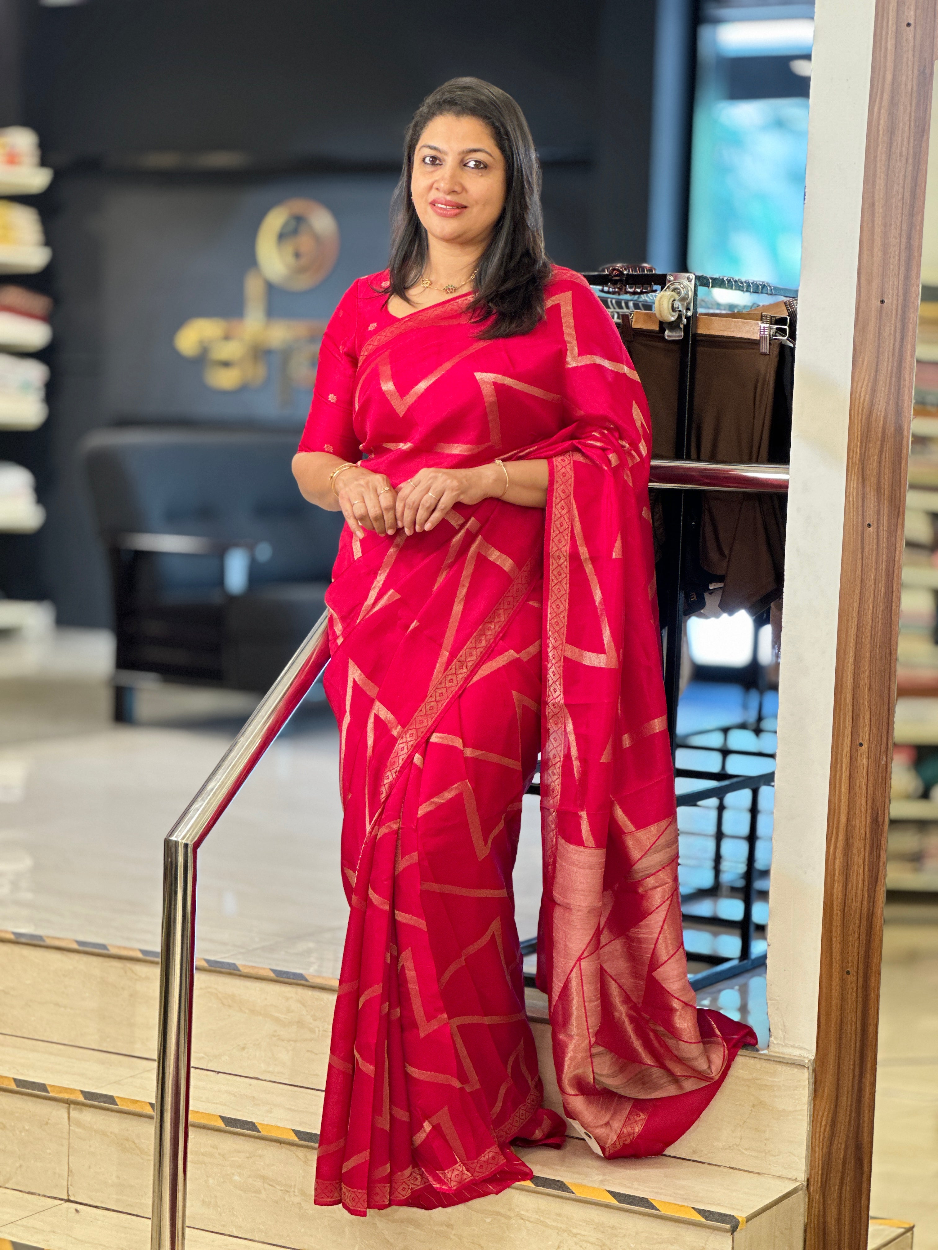 Neem Zari Woven Viscose Kora Georgette Saree | YNG646