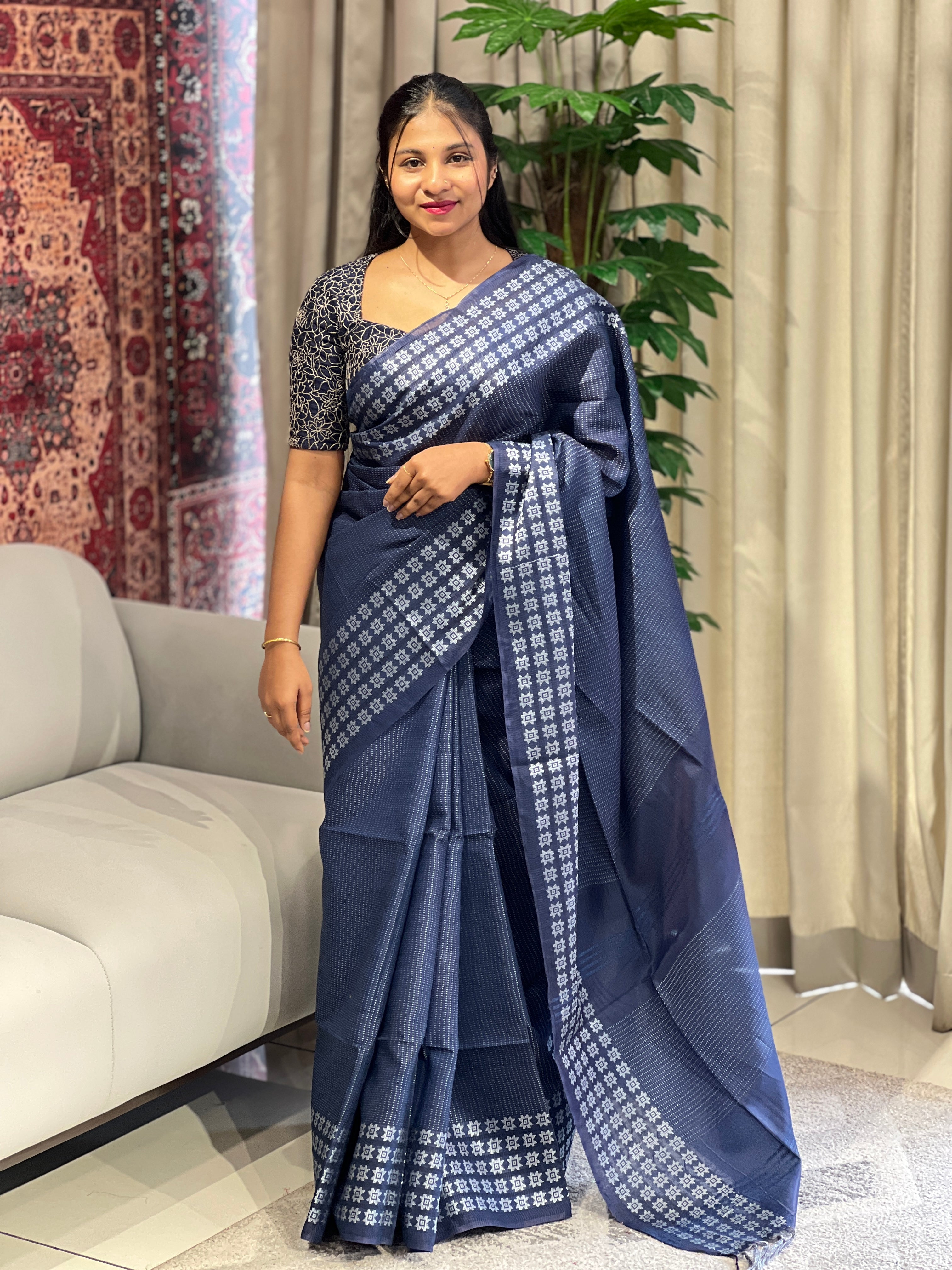 Thread Woven Floral Patterned Semi Tussar Saree | ACT1769